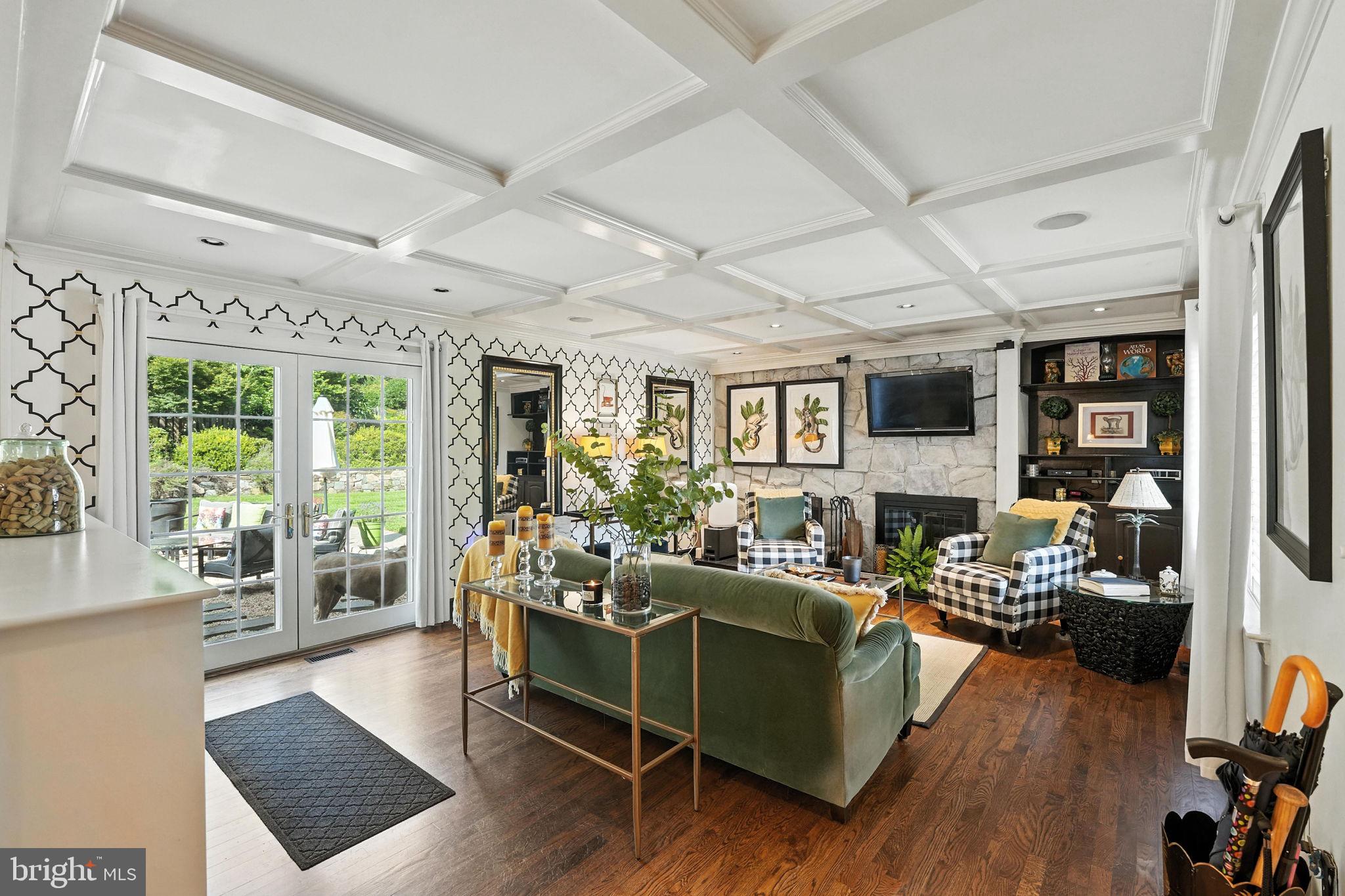 COUNTRYSIDE - Residential