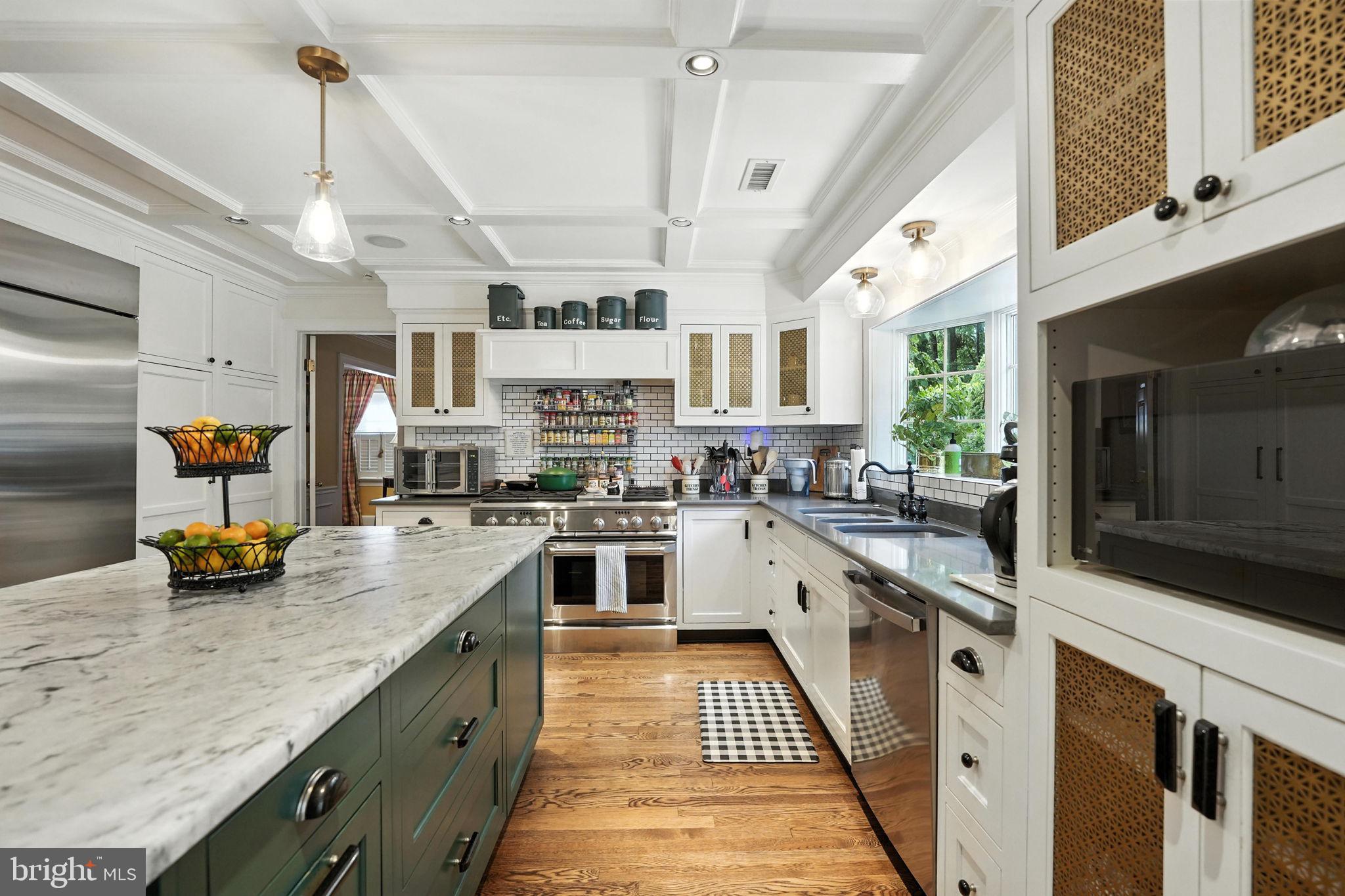 COUNTRYSIDE - Residential