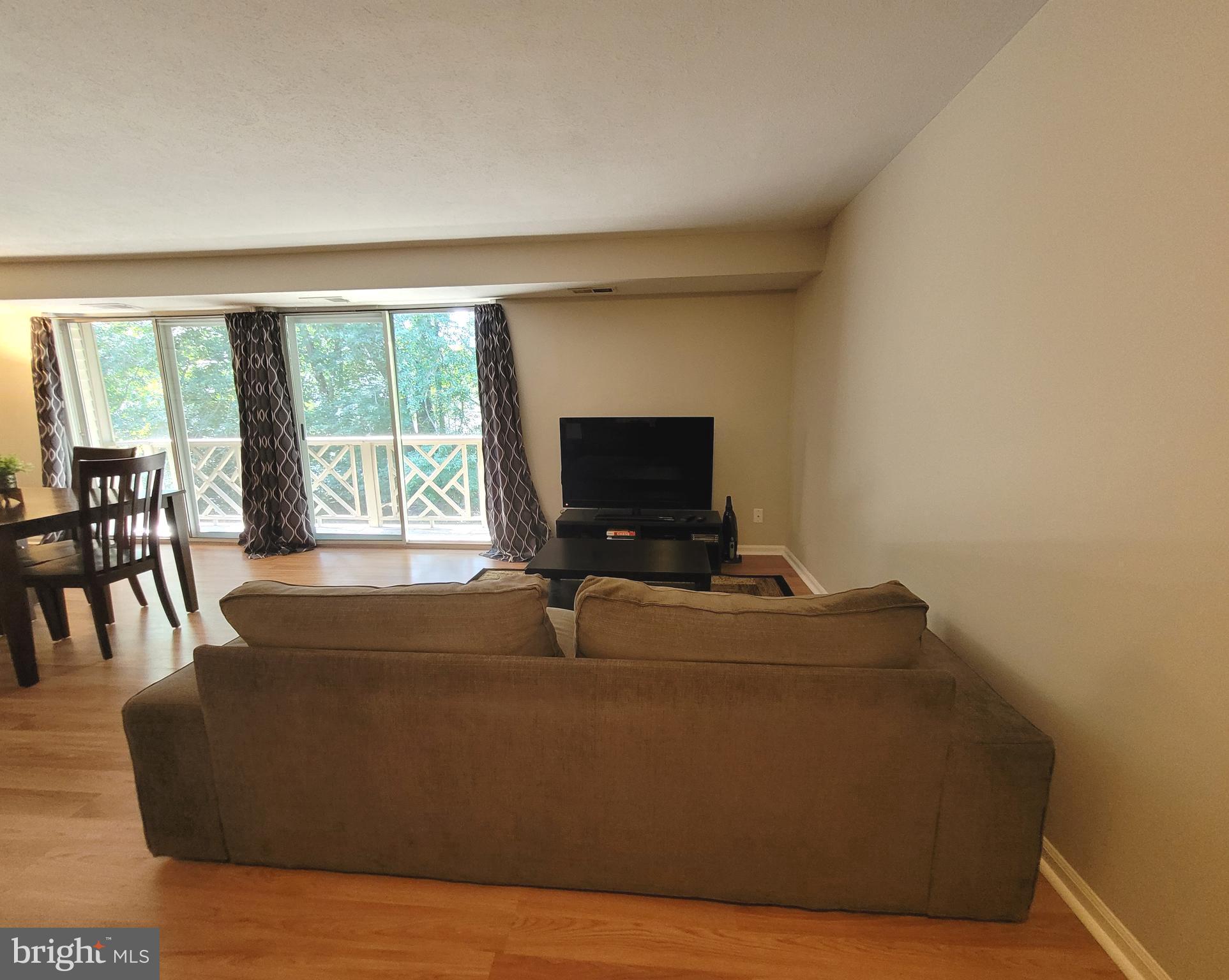 44 CRANBERRY COURT