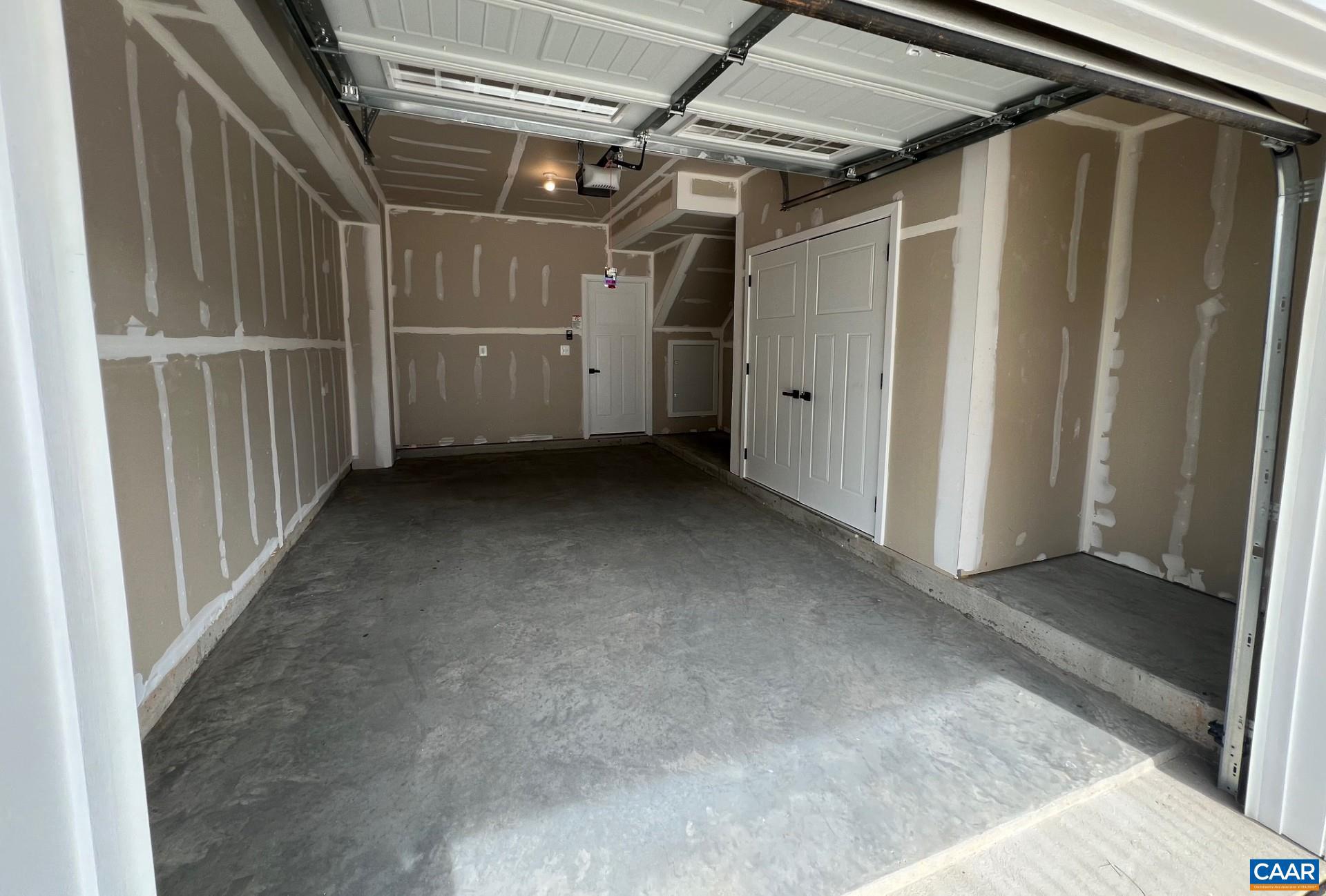 HOLLYMEAD TOWN CENTER - Residential