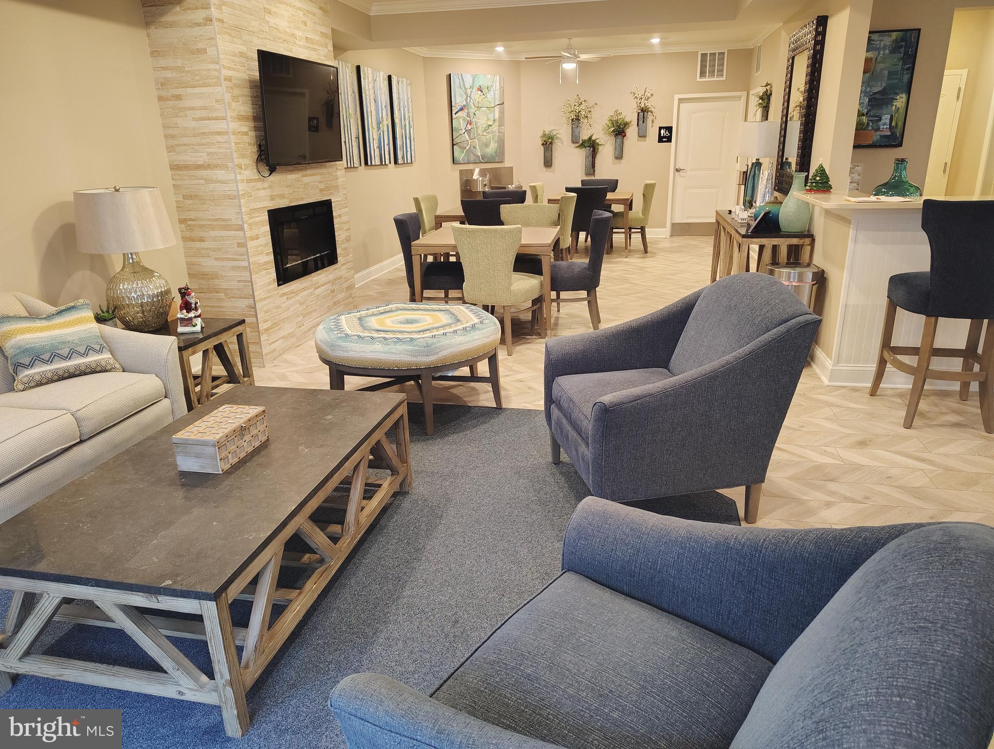 OVERLOOK AT GATEWAY - Residential