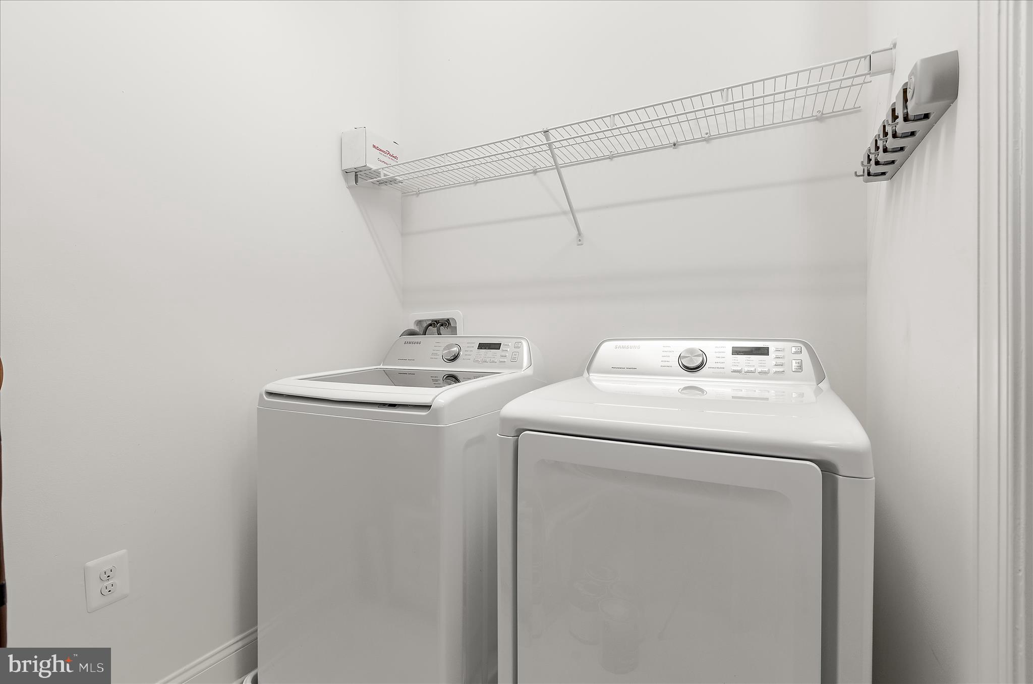 OVERLOOK AT GATEWAY - Residential