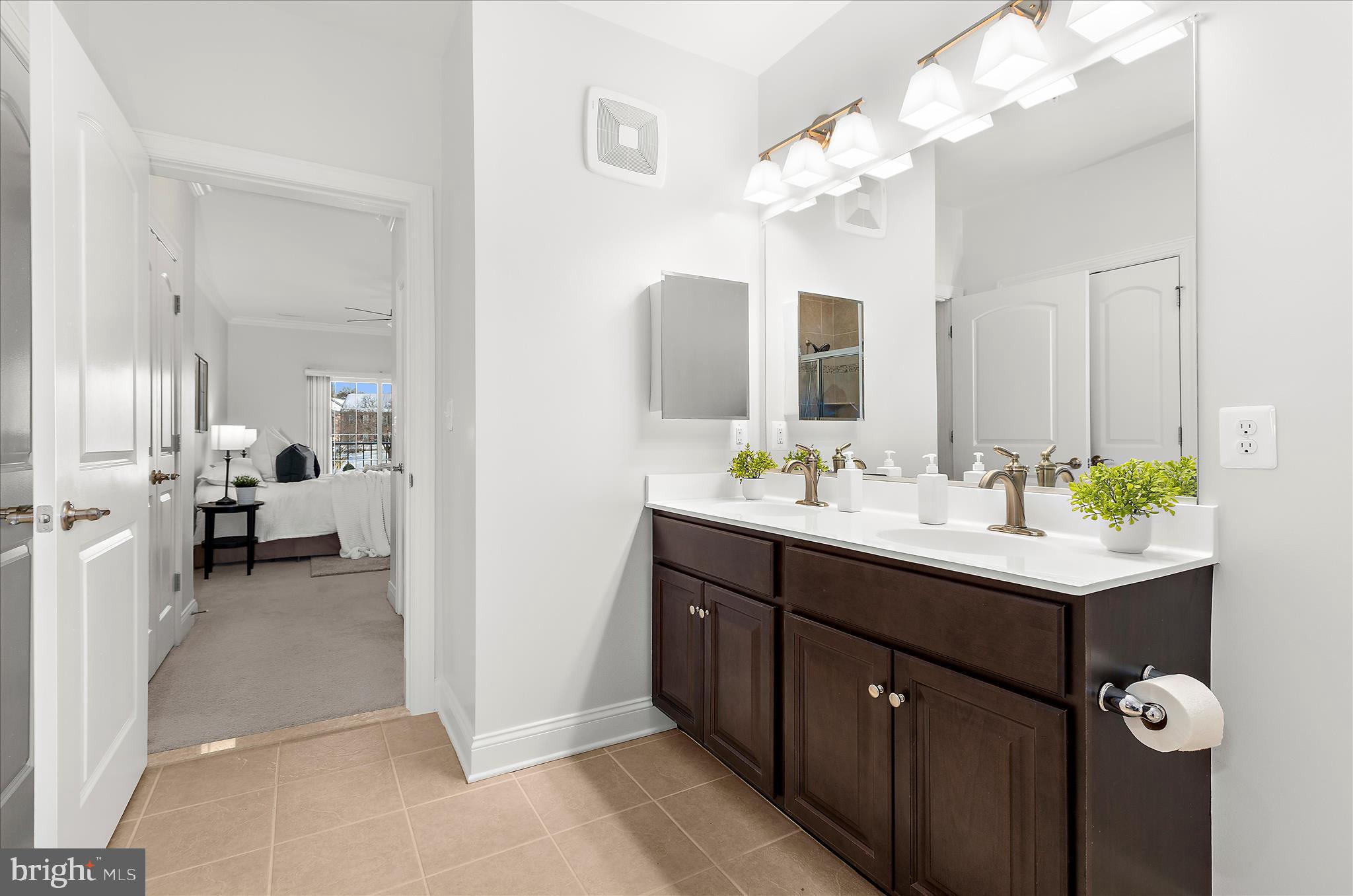 OVERLOOK AT GATEWAY - Residential