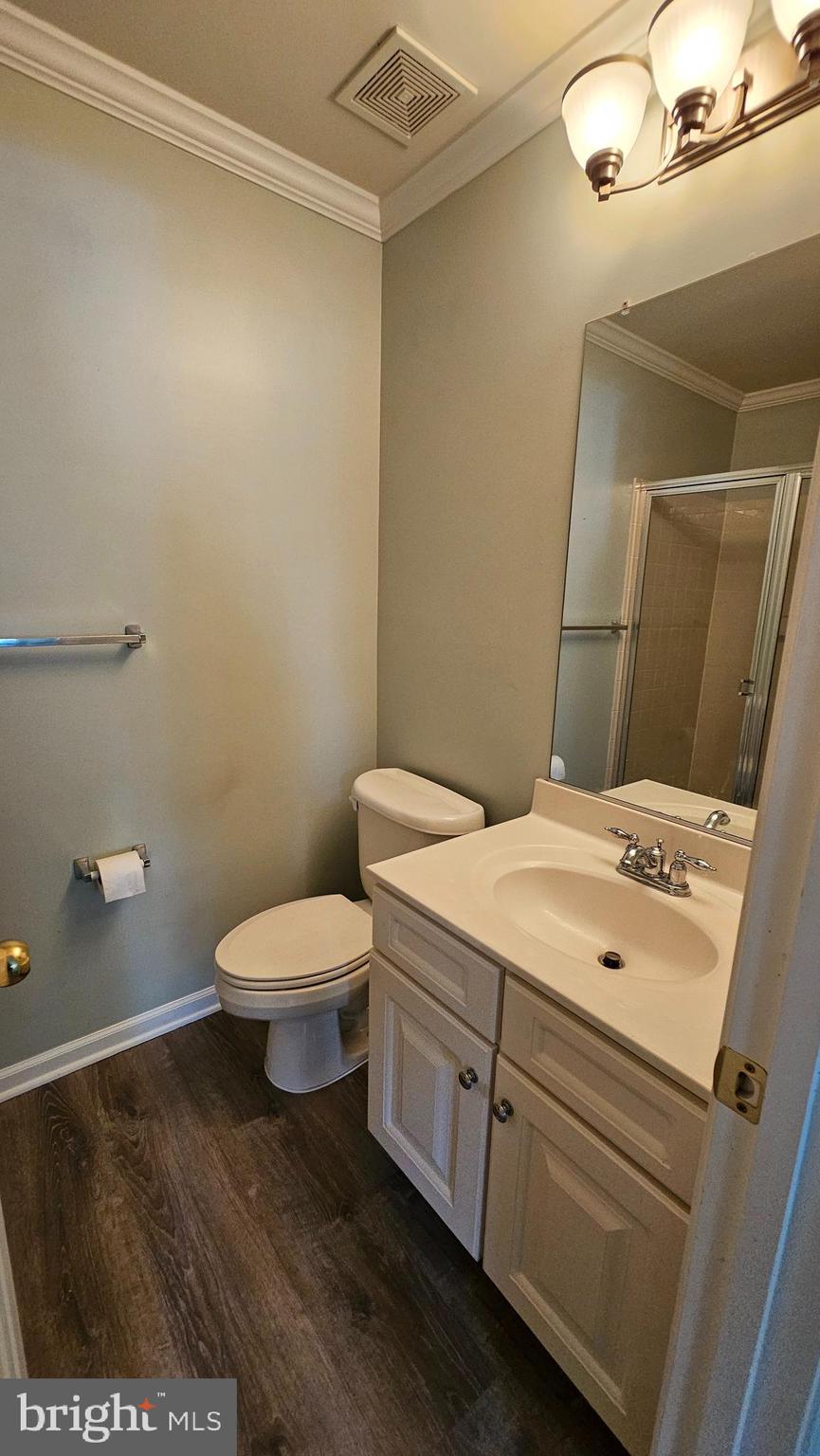 VILLAGE OF IDLEWILD - Residential Lease