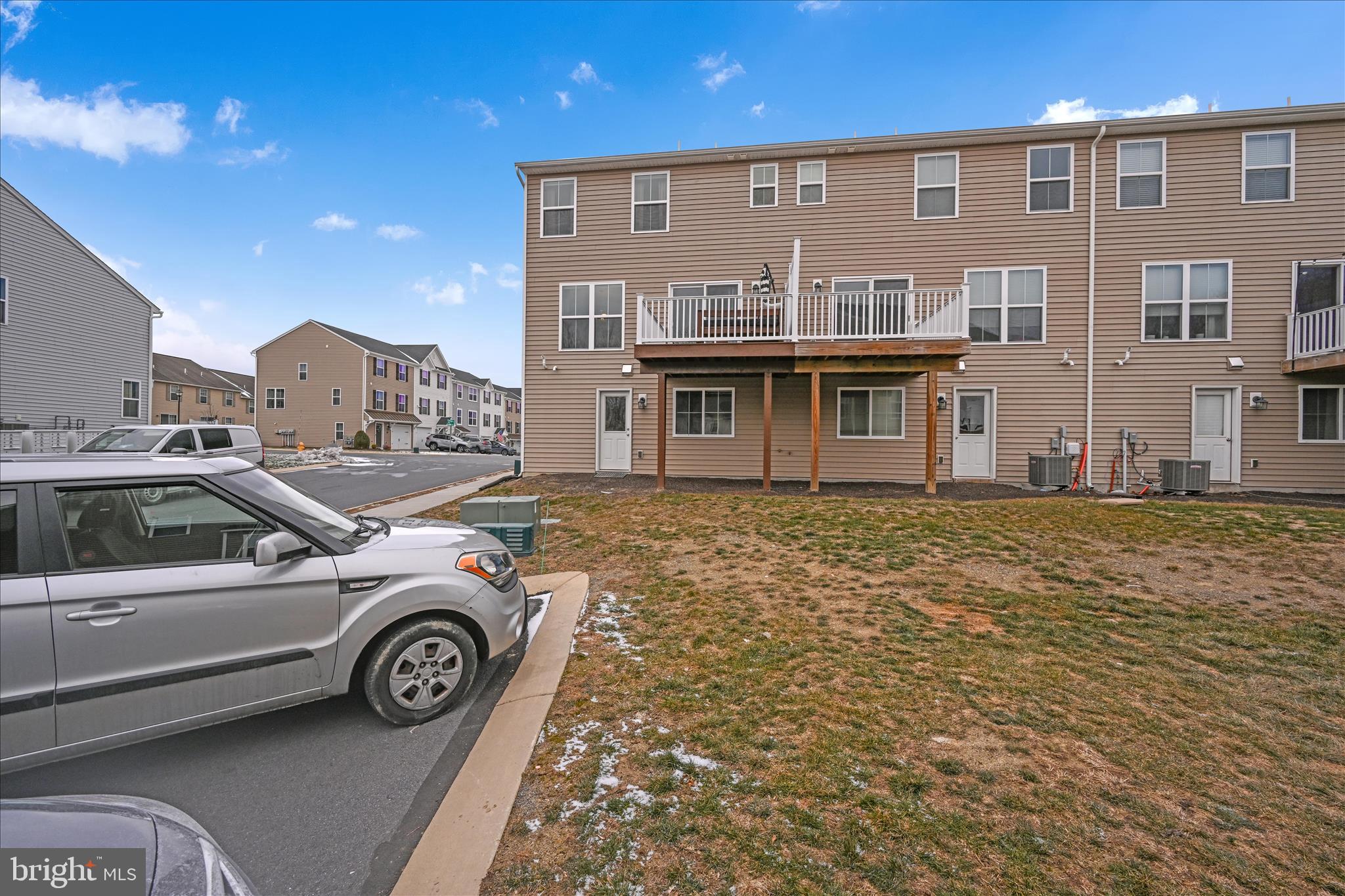 CREEKVALE - Residential