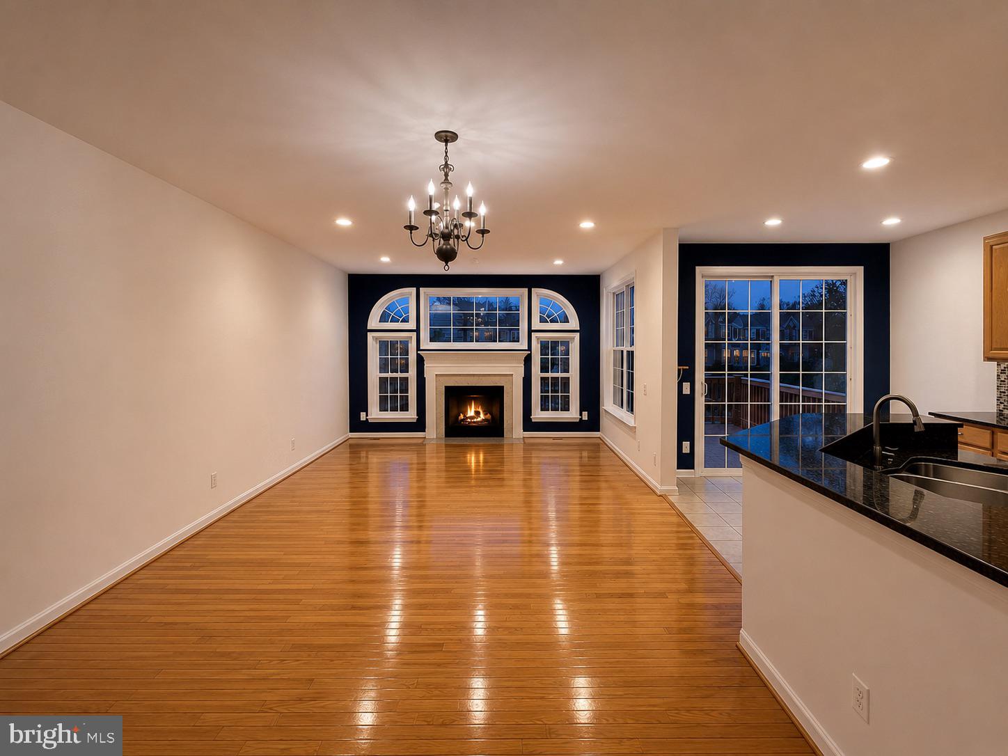 5115 SAPPHIRE SKY LANE