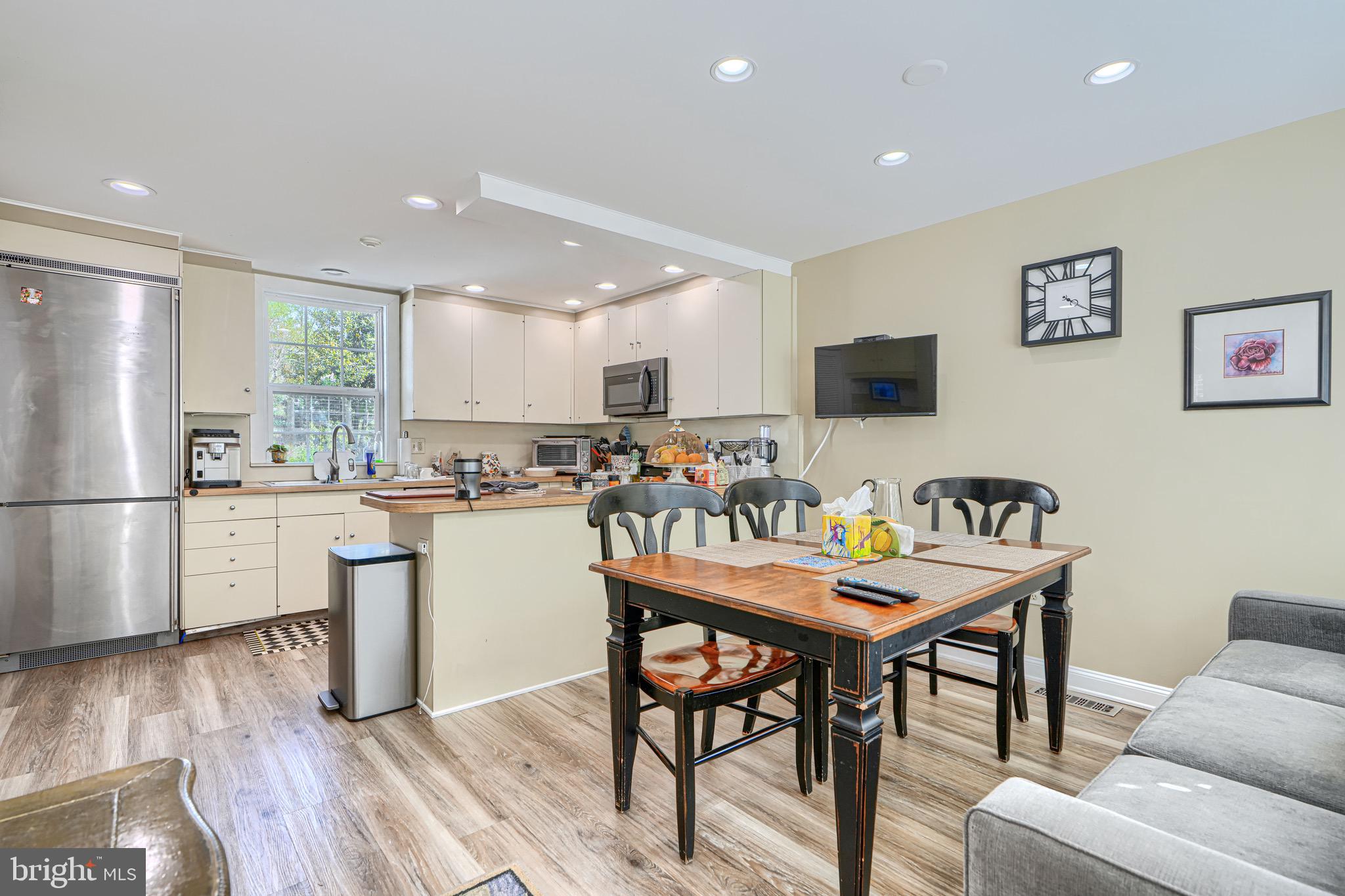 GREENSPRING VALLEY - Residential