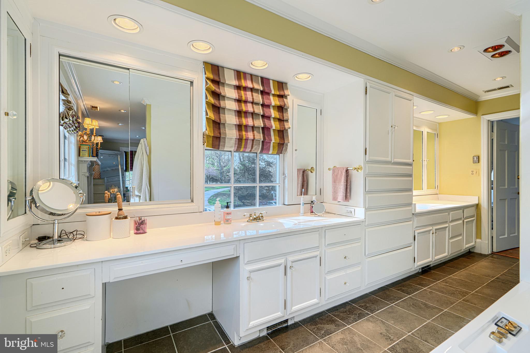 GREENSPRING VALLEY - Residential