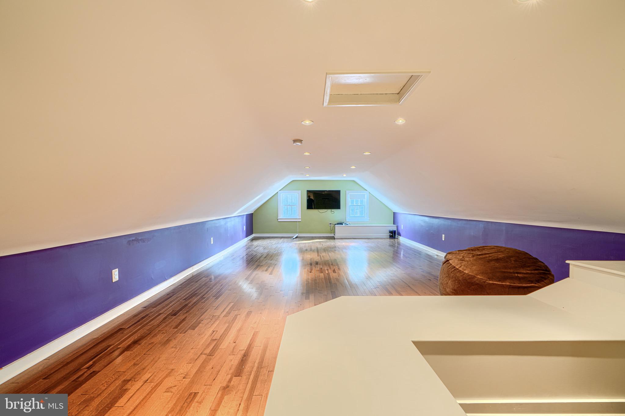 GREENSPRING VALLEY - Residential