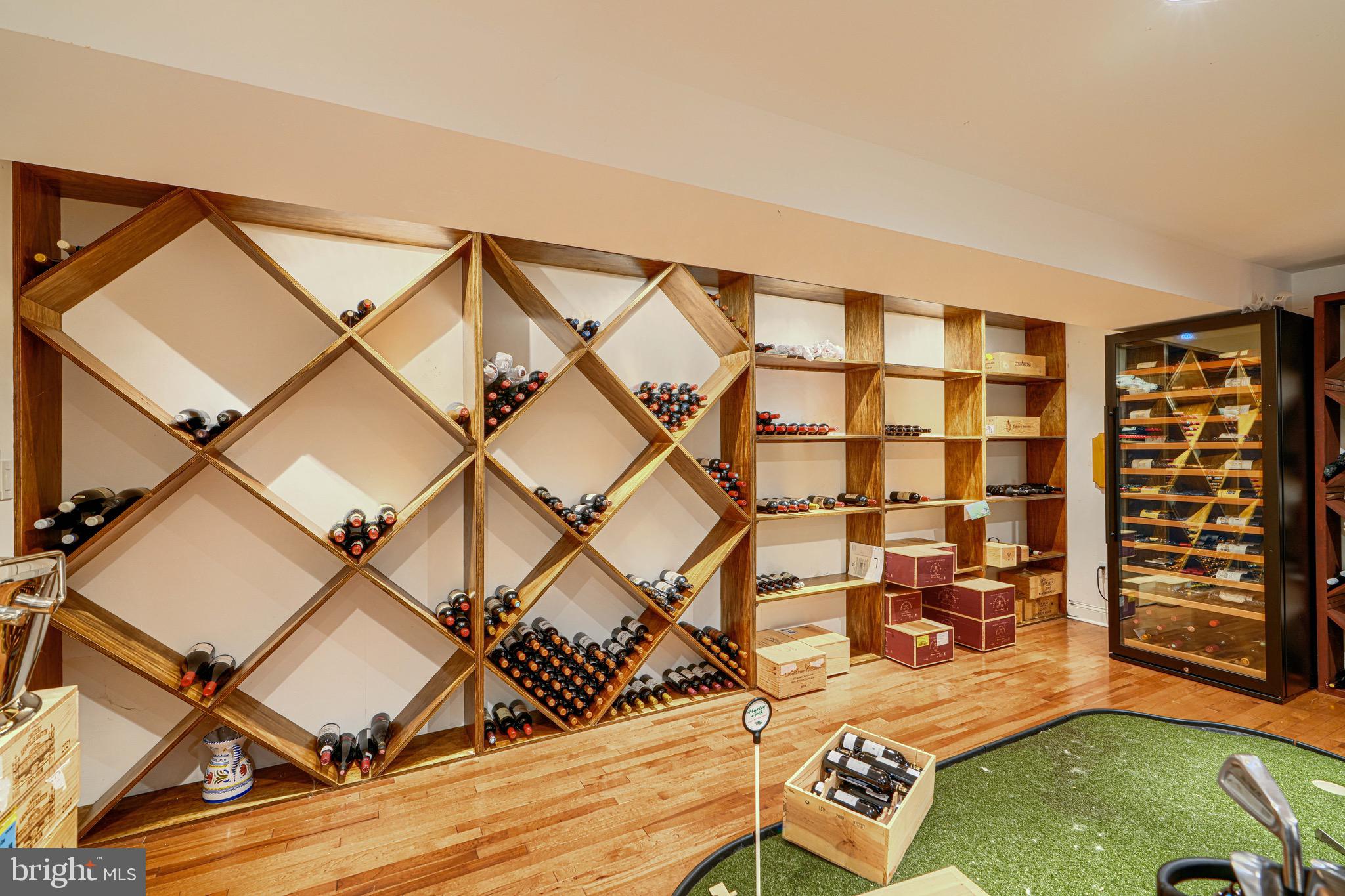 GREENSPRING VALLEY - Residential