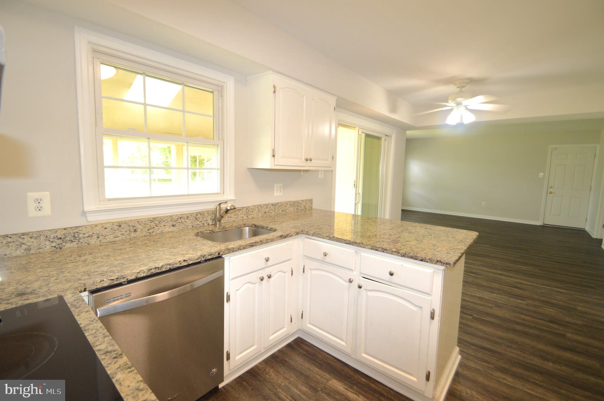 GREENBRIAR - Residential Lease