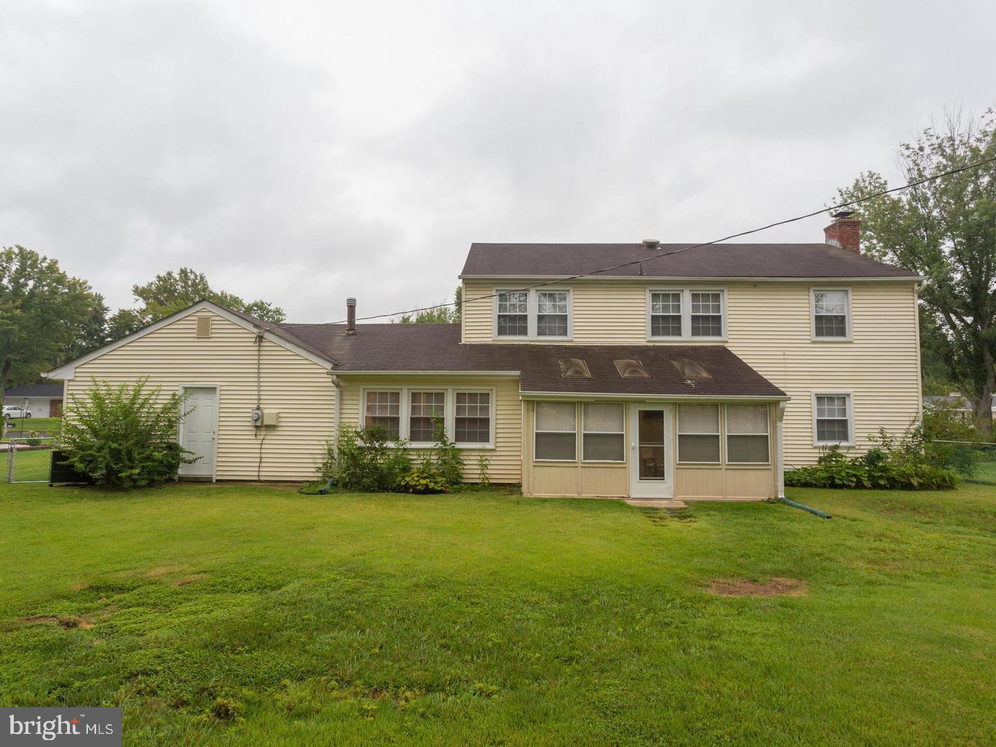 GREENBRIAR - Residential Lease