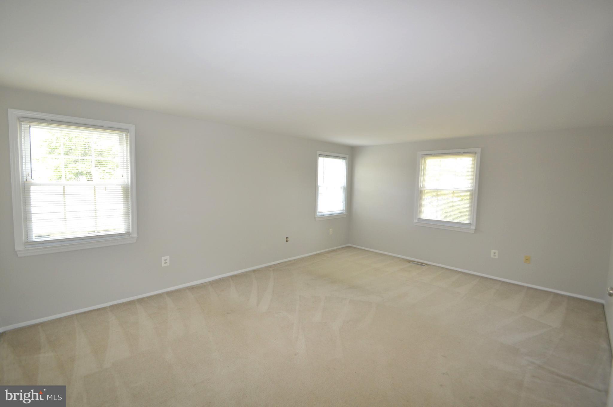 GREENBRIAR - Residential Lease