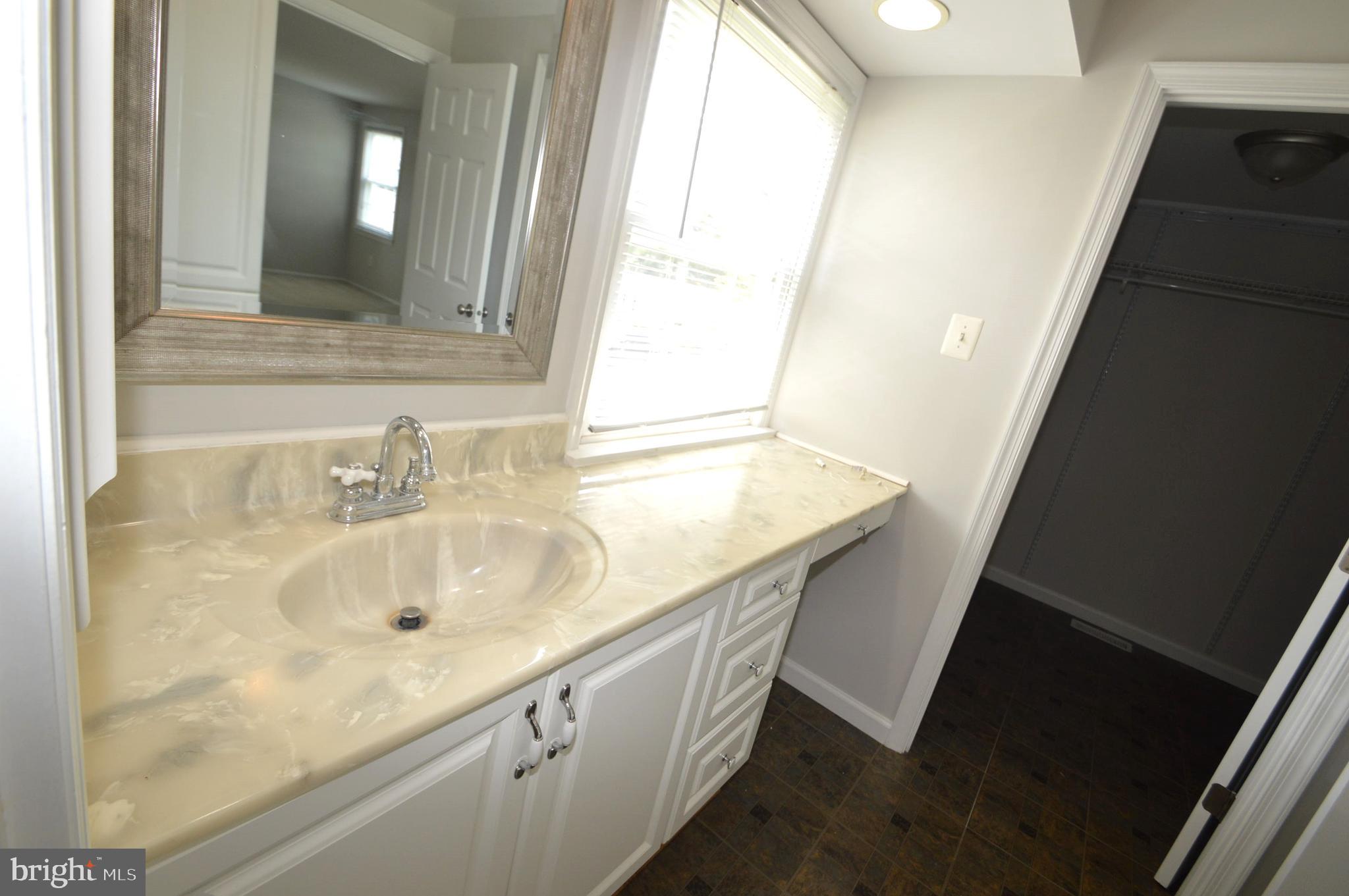 GREENBRIAR - Residential Lease