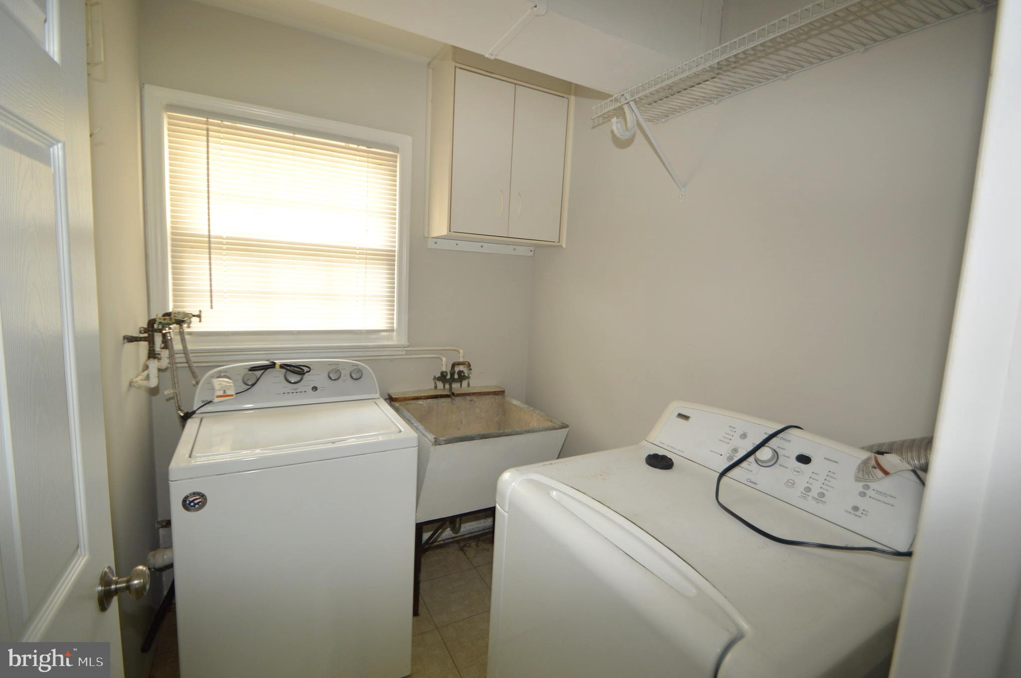 GREENBRIAR - Residential Lease