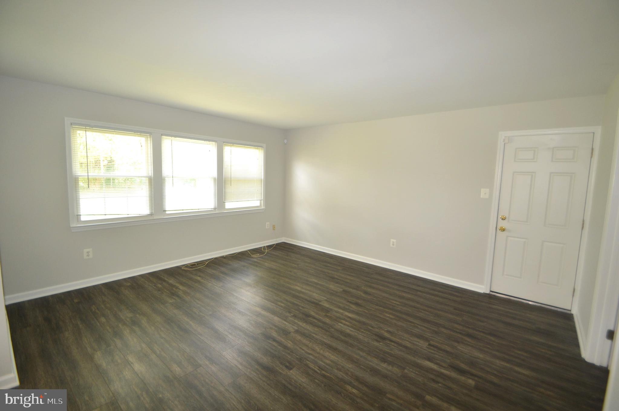 GREENBRIAR - Residential Lease