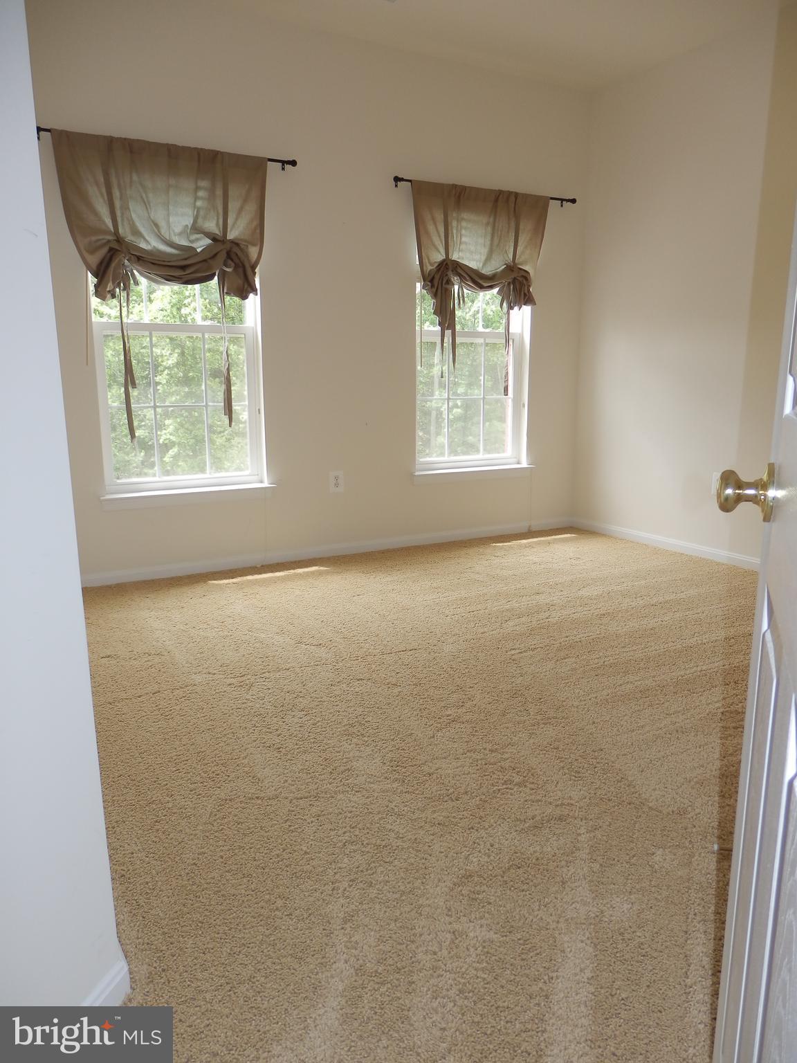 AMBERLEIGH - Residential Lease