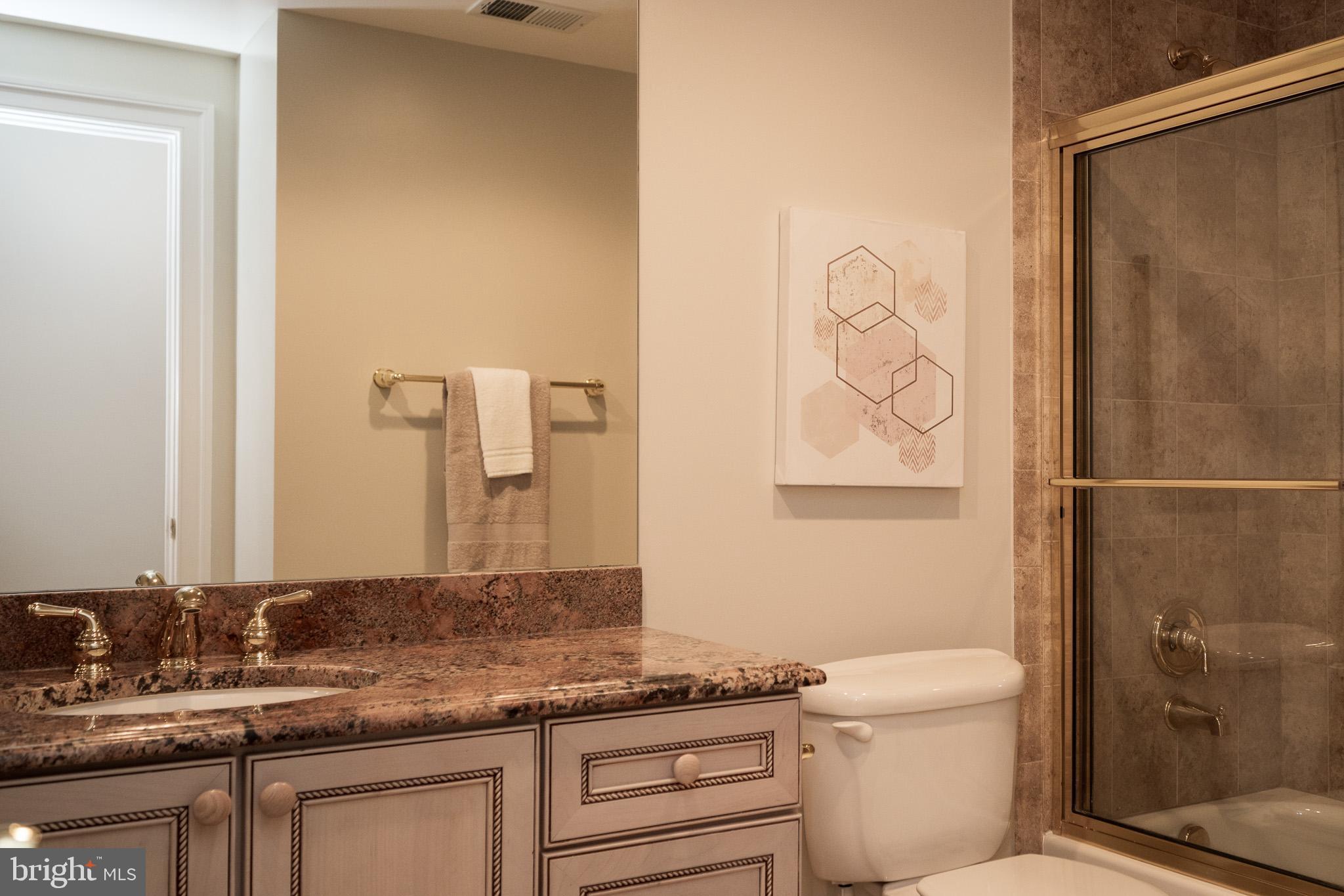 MAYWOOD - Residential