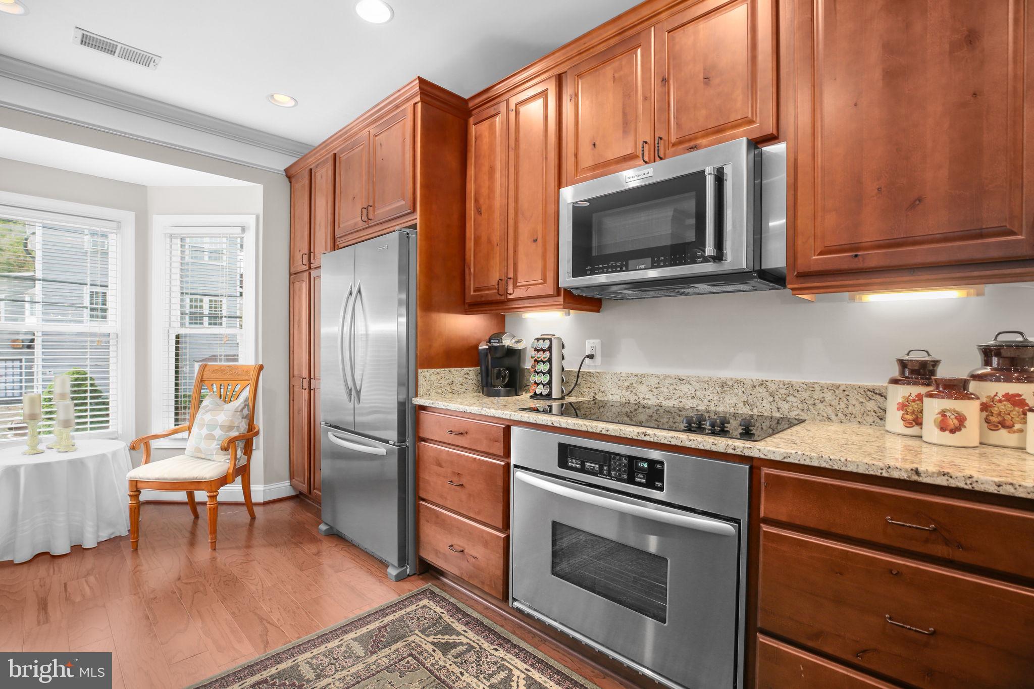 GASLIGHT LANDING - Residential