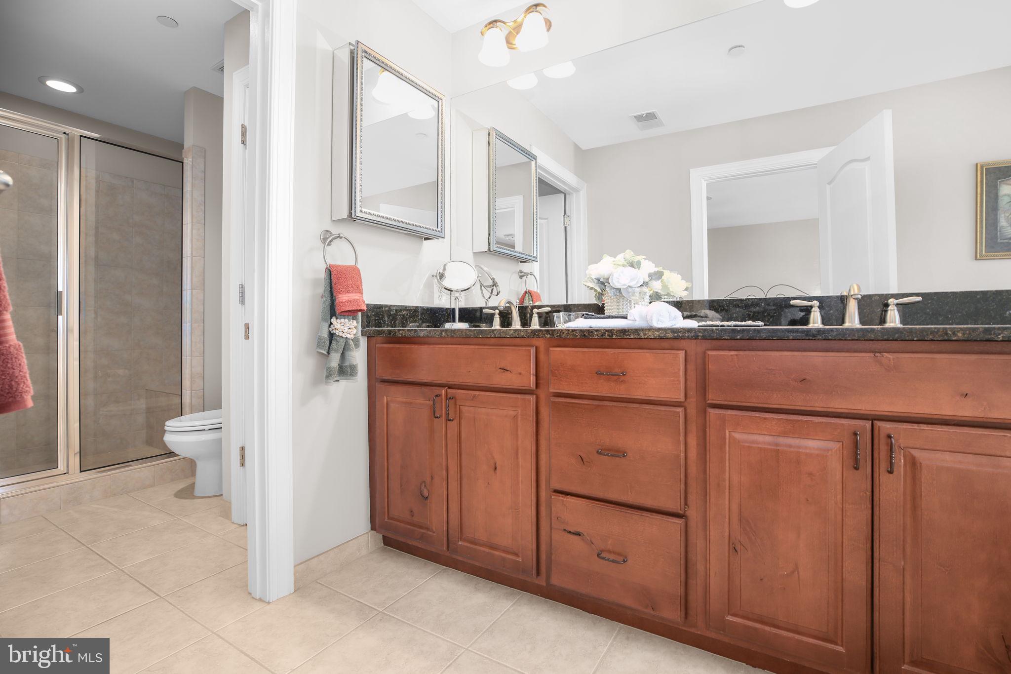 GASLIGHT LANDING - Residential