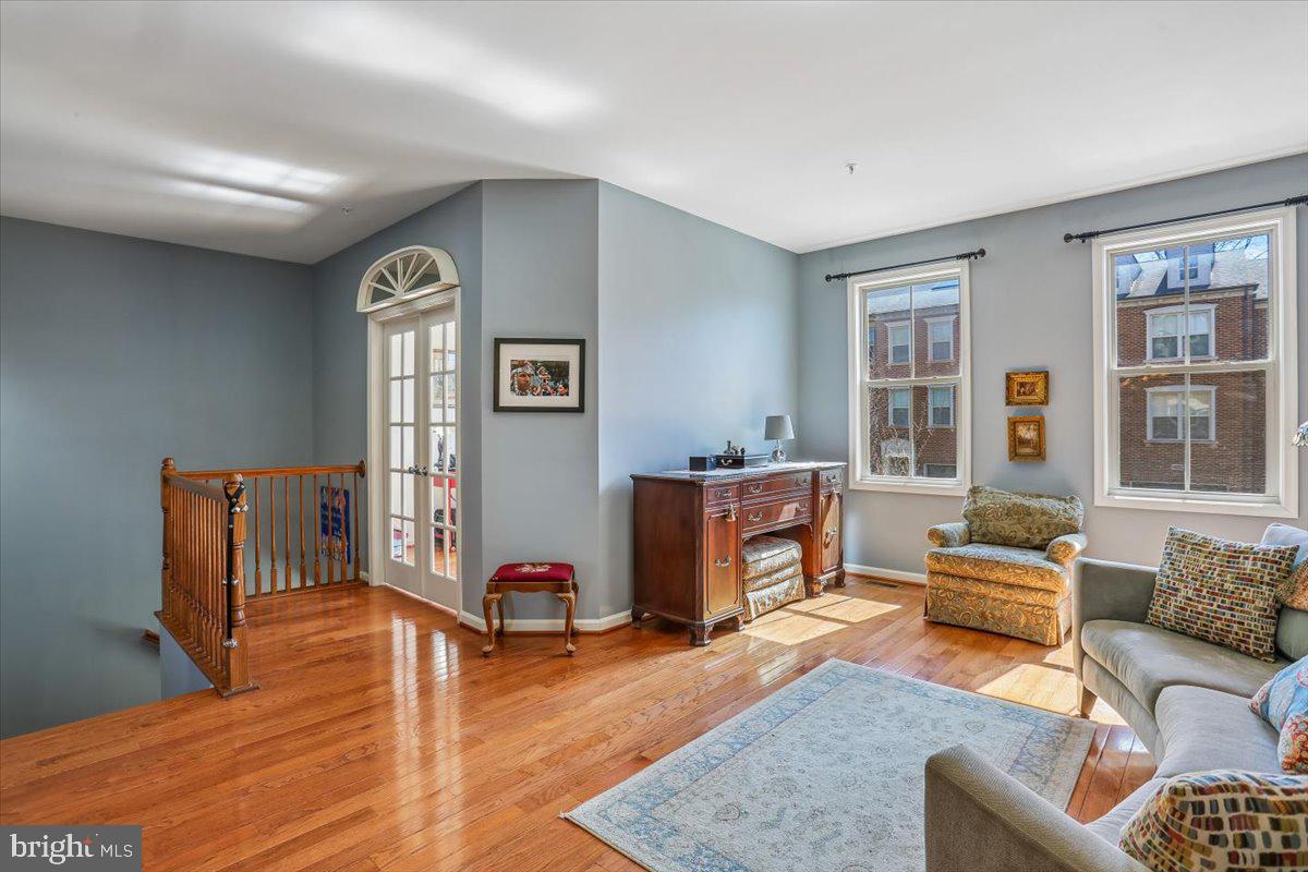 HALLMAN GROVE - Residential