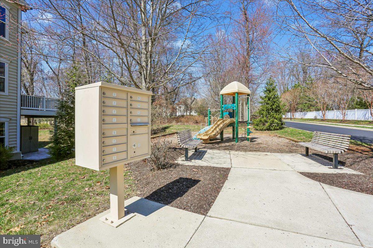 HALLMAN GROVE - Residential