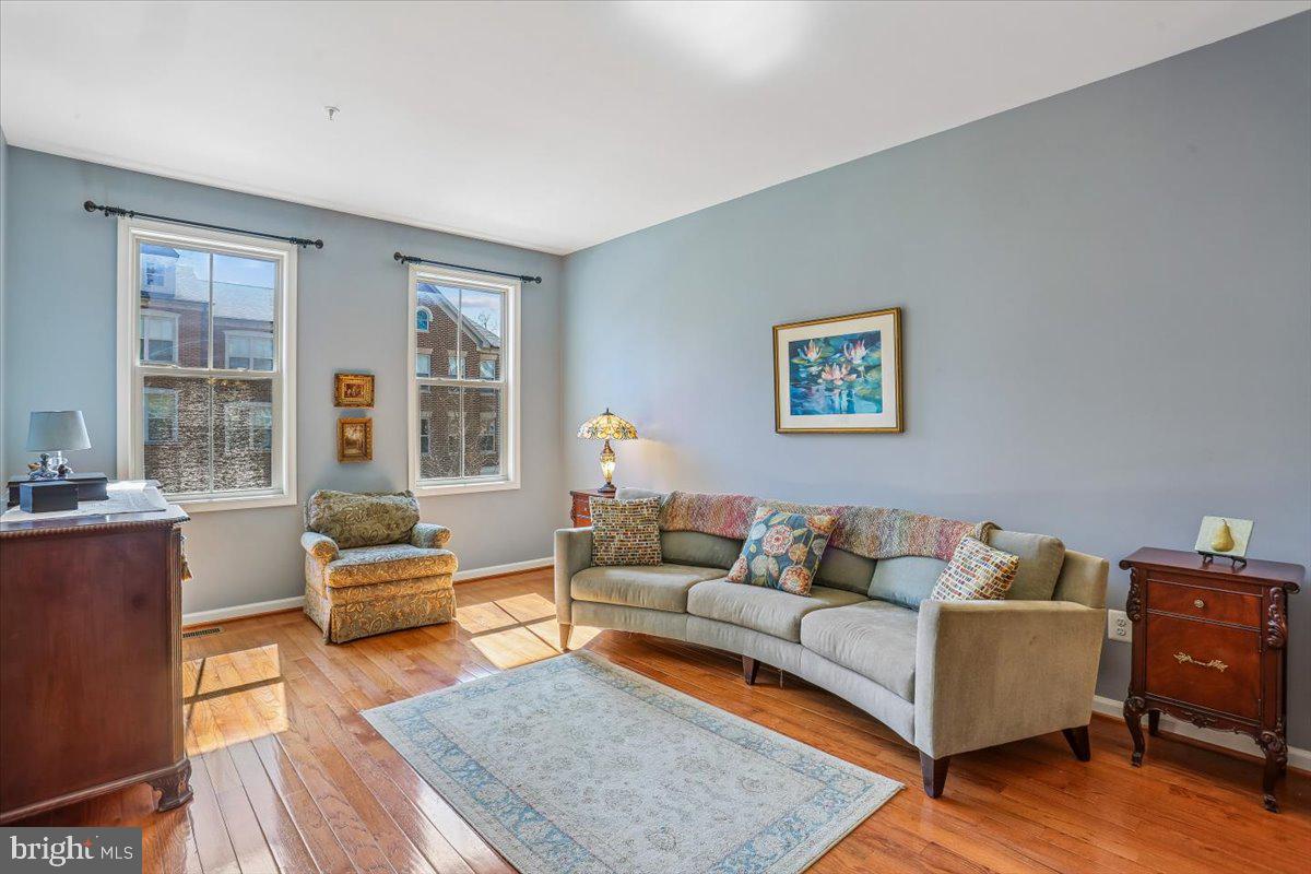 HALLMAN GROVE - Residential