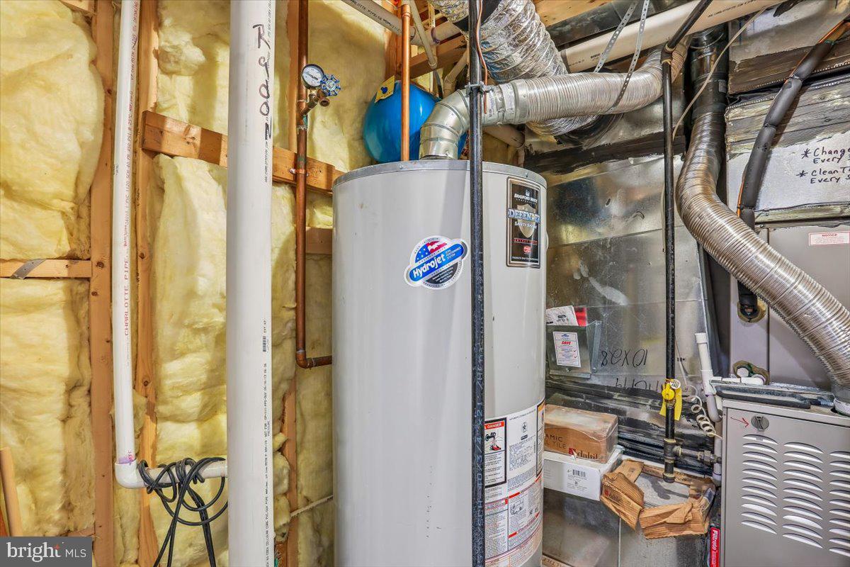 HALLMAN GROVE - Residential