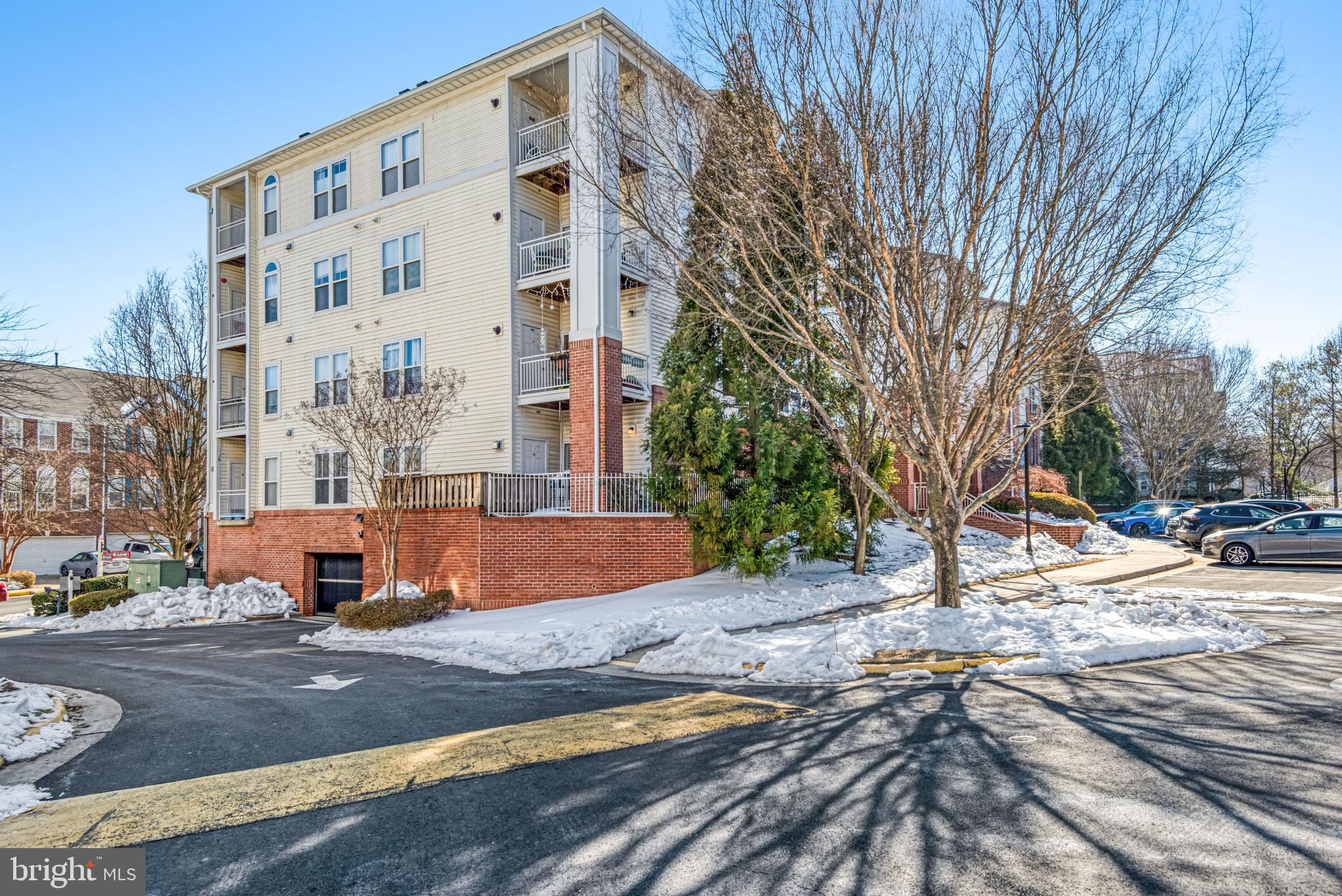 HUNTERS BRANCH - Residential