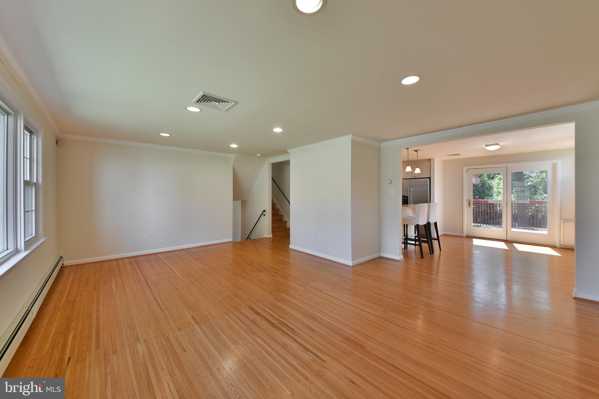 FLOURTOWN - Residential