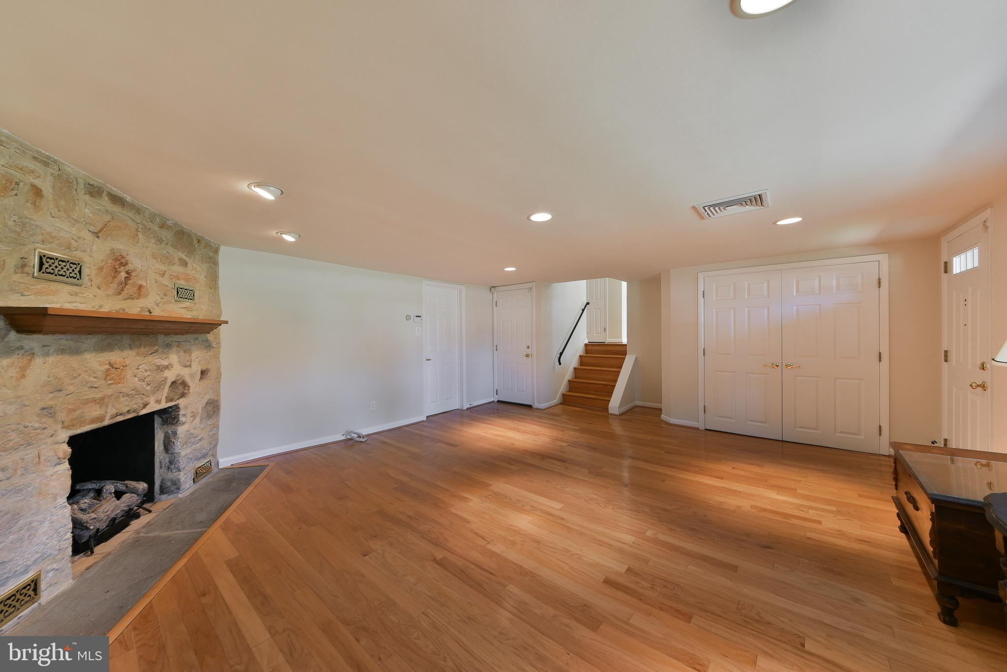 FLOURTOWN - Residential