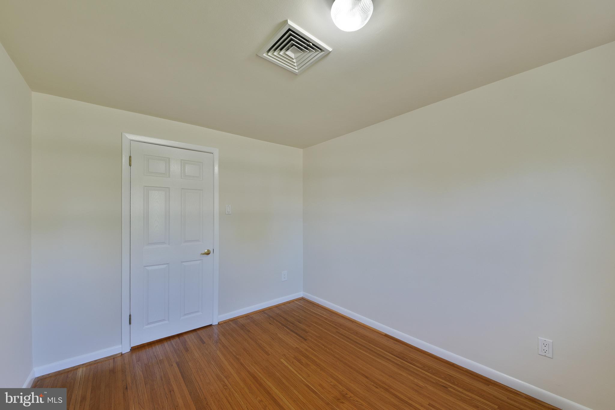 FLOURTOWN - Residential