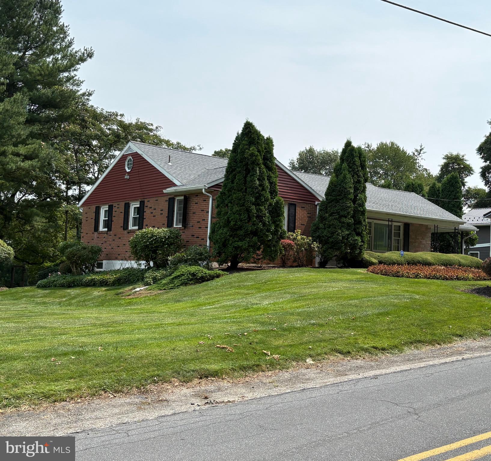 6199 LAKE RD