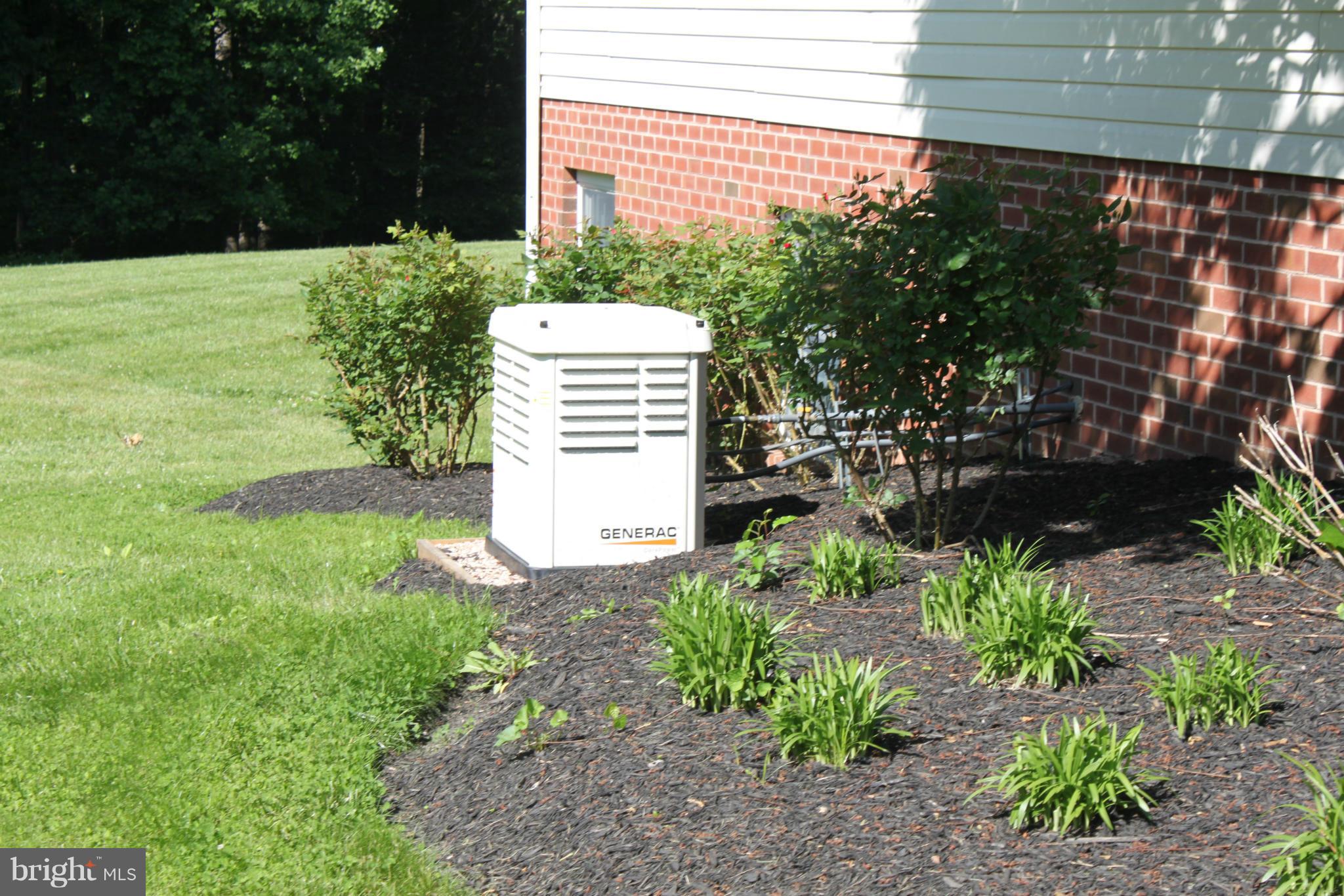 VICTORIA WOODS - Residential