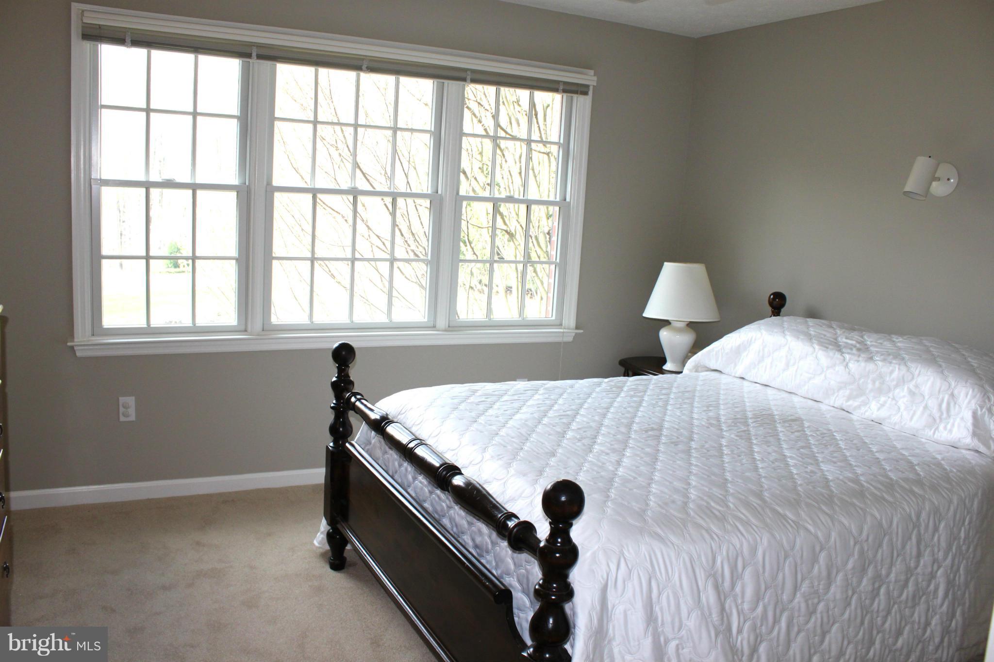 VICTORIA WOODS - Residential