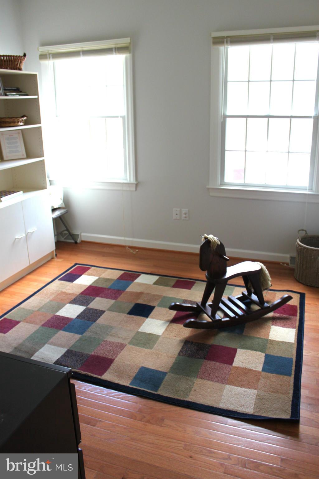 VICTORIA WOODS - Residential