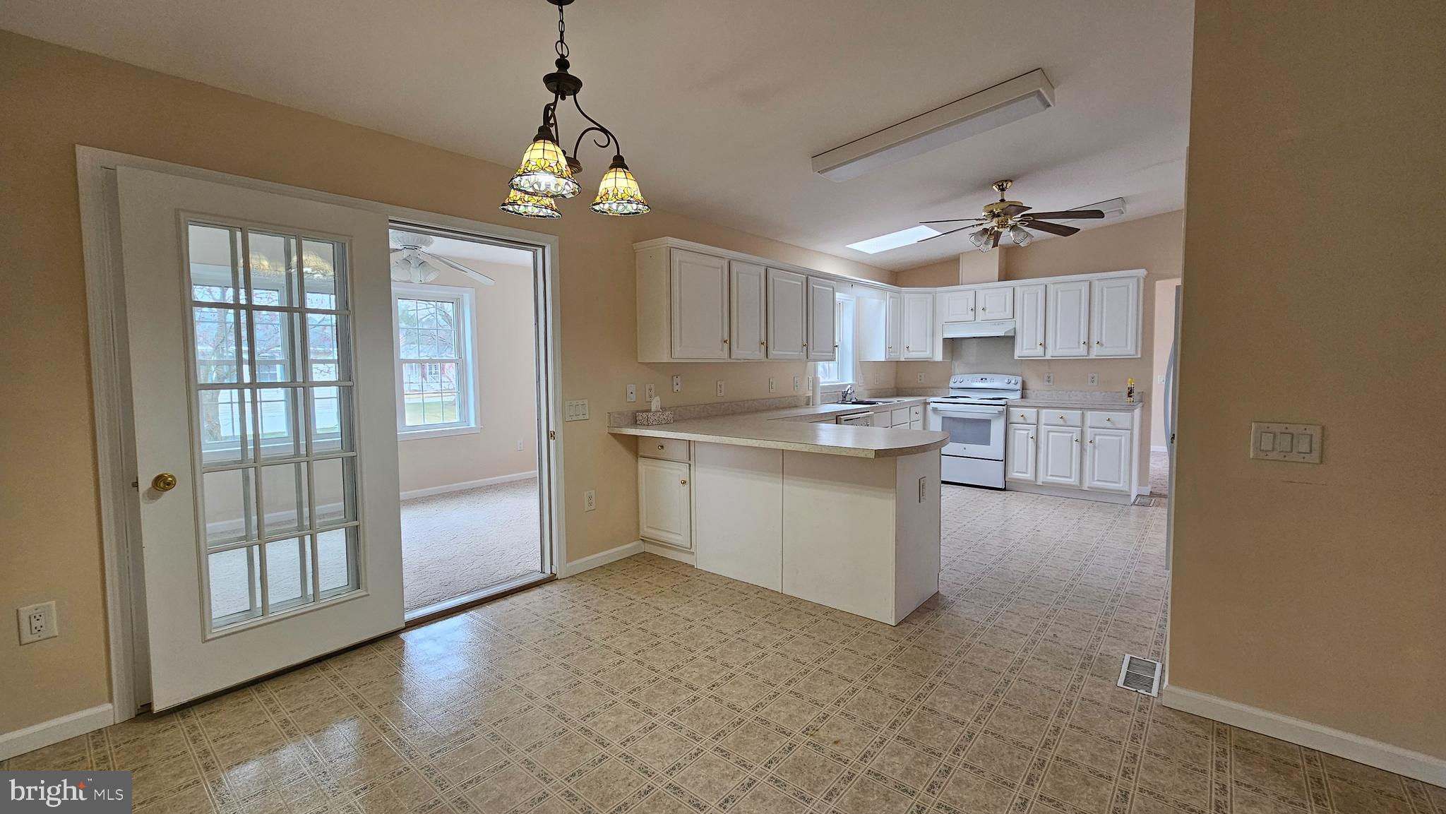 HYDE PARK - Residential