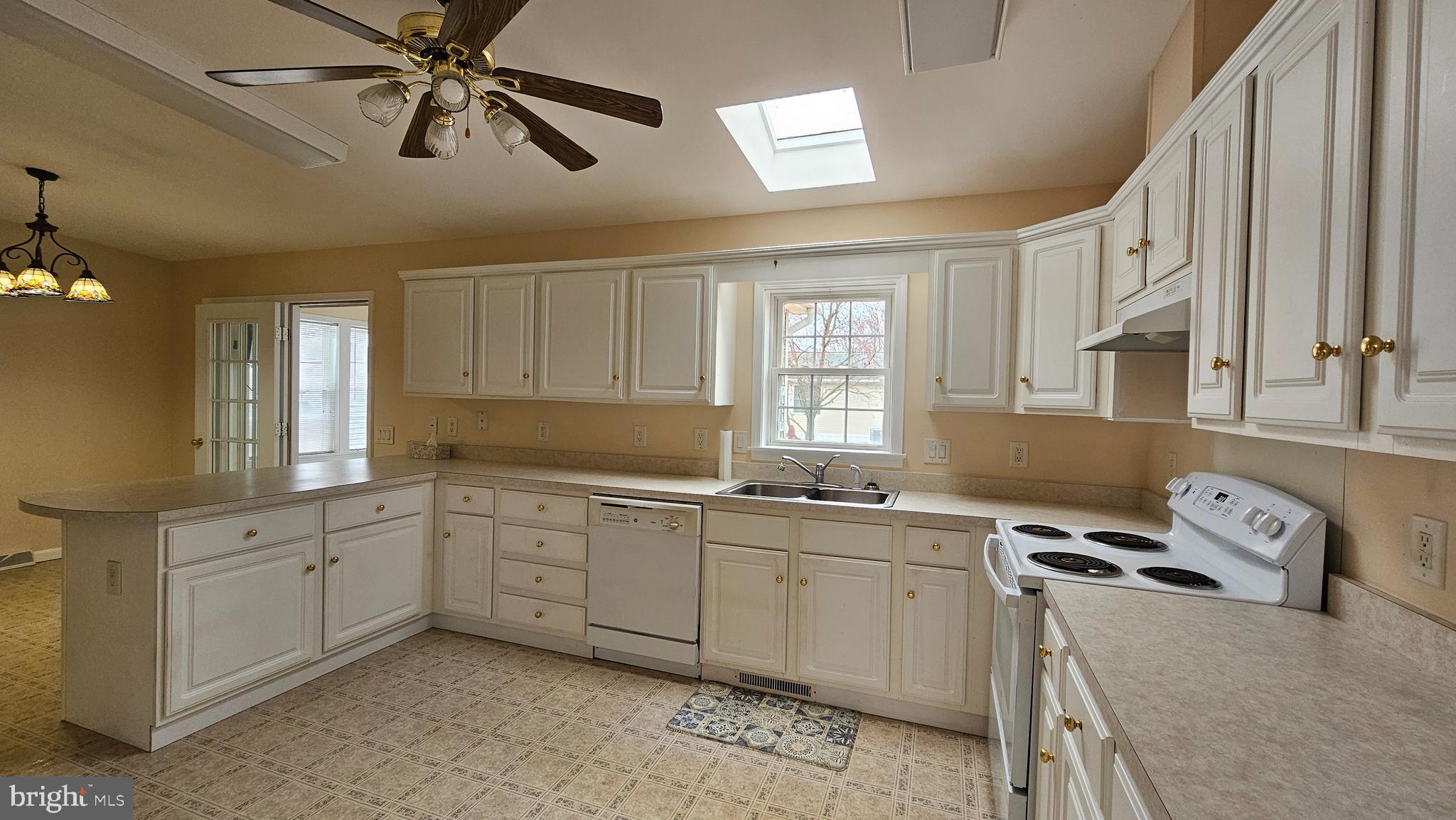 HYDE PARK - Residential