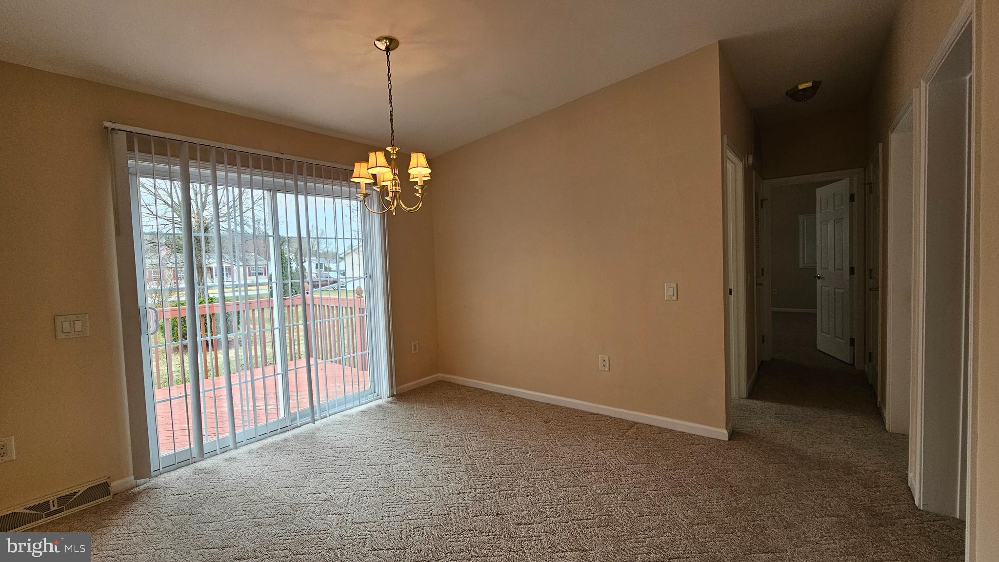 HYDE PARK - Residential