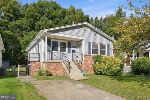 8802 34TH AVE, COLLEGE PARK, MD 20740 - Image 720b62649cdf8a32eaf0fc5f28b931e2/3623369404