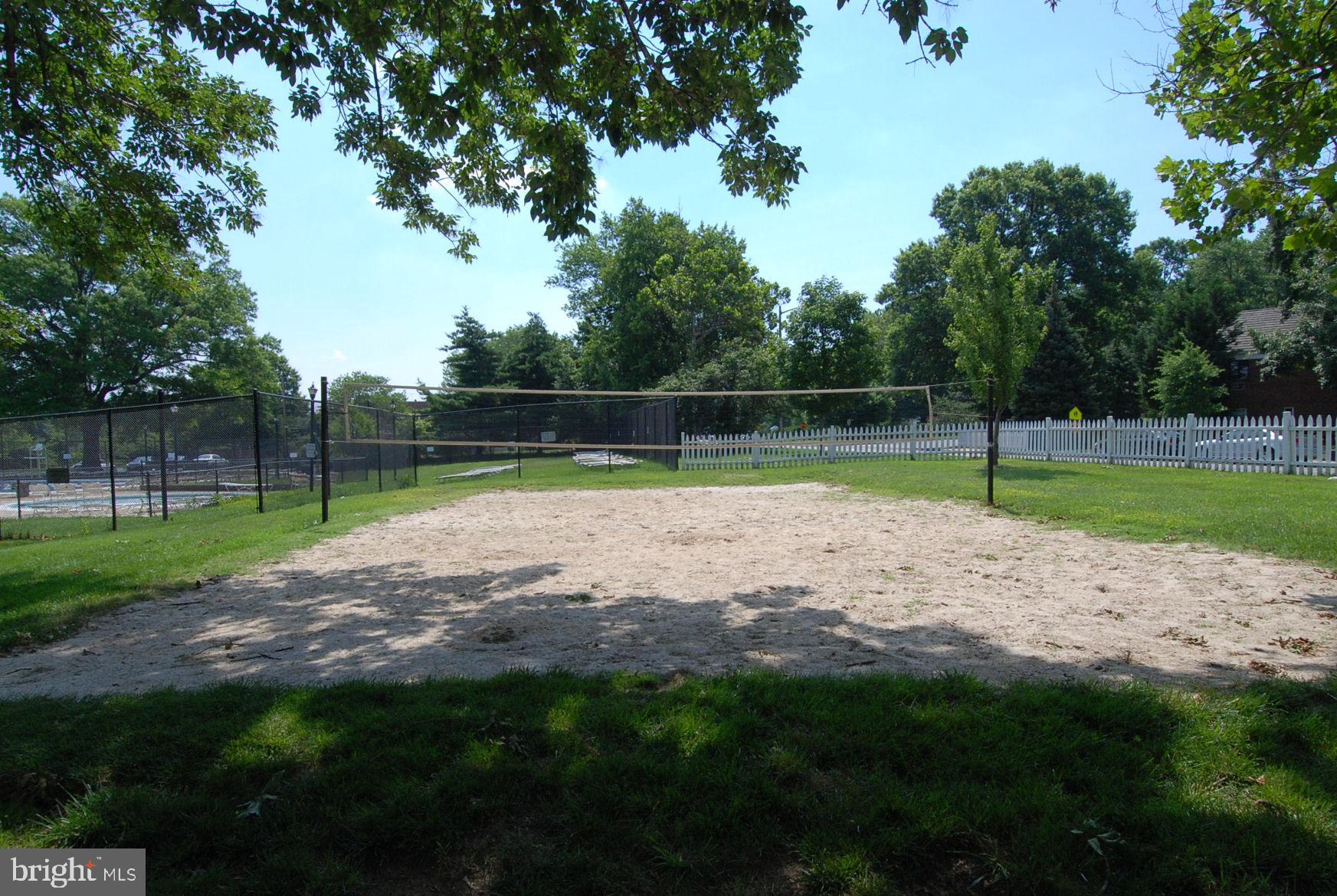 PARK FAIRFAX - Residential