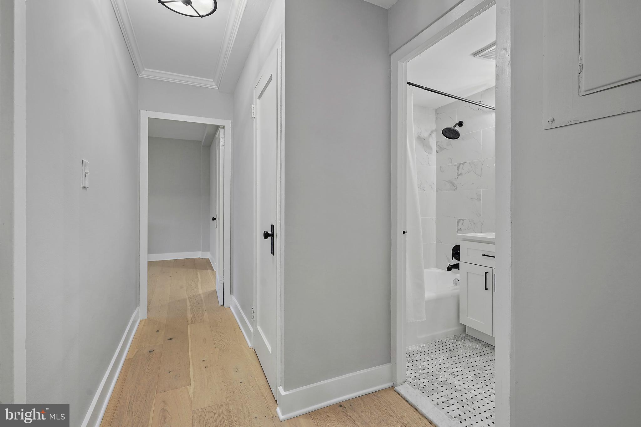 PARK FAIRFAX - Residential