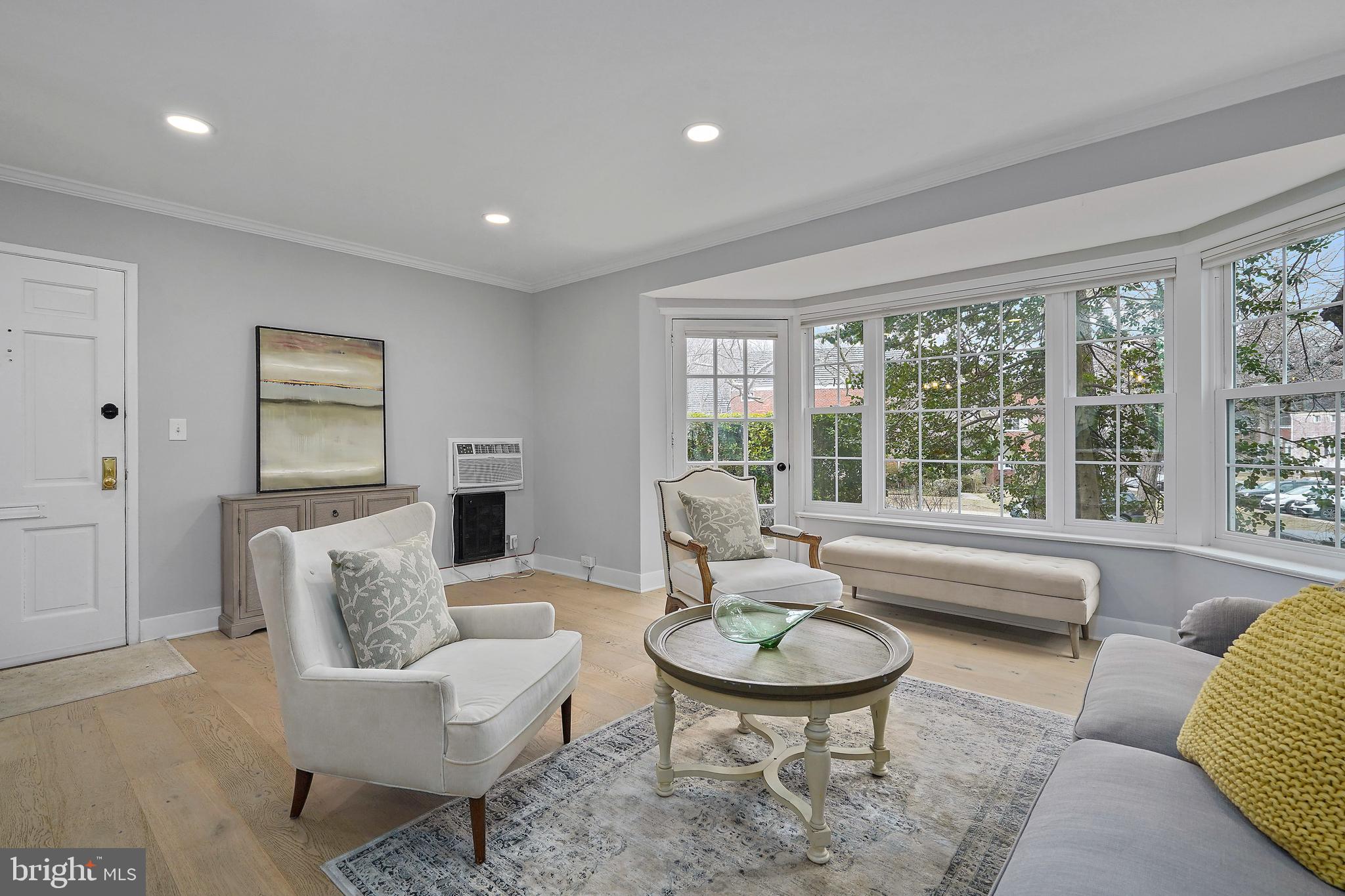 PARK FAIRFAX - Residential