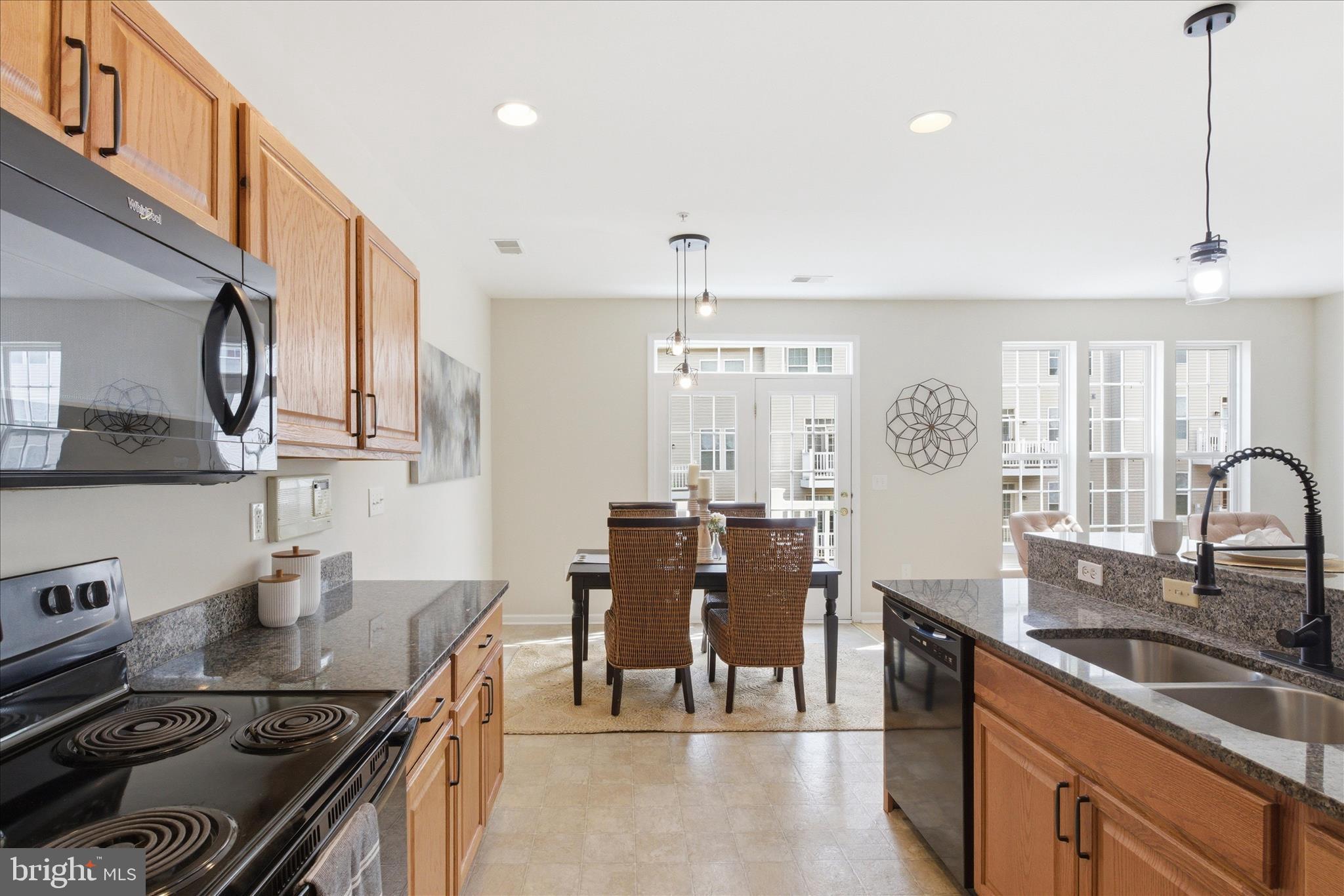 RICHFIELD STATION VILLAGE - Residential