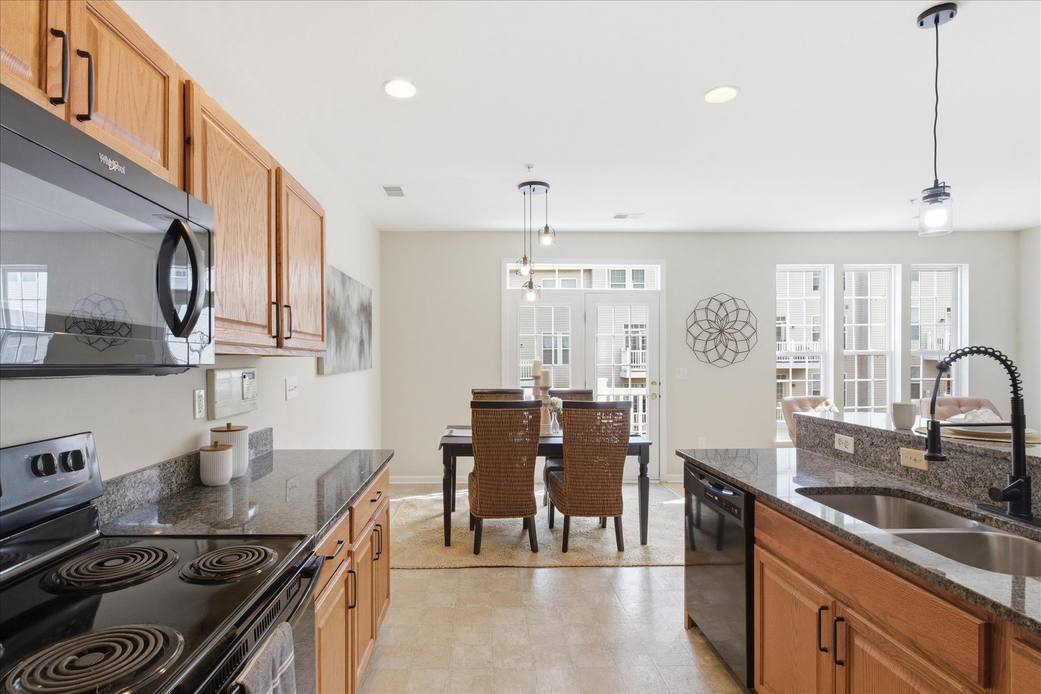 RICHFIELD STATION VILLAGE - Residential