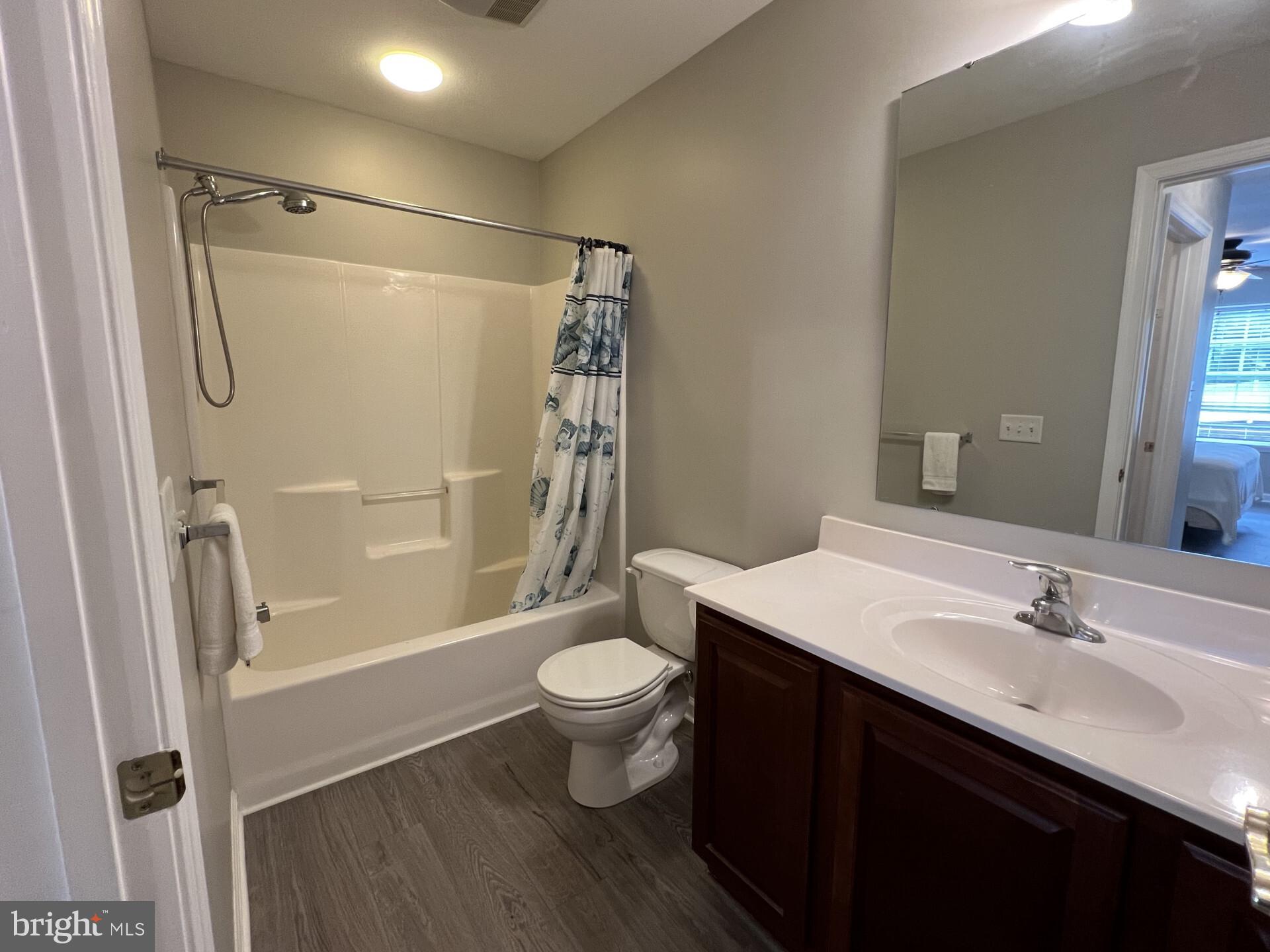 NEW FREEDOM VIEW - Residential