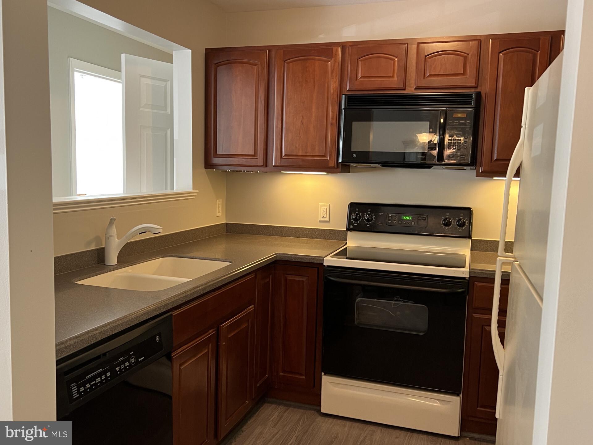 NEW FREEDOM VIEW - Residential