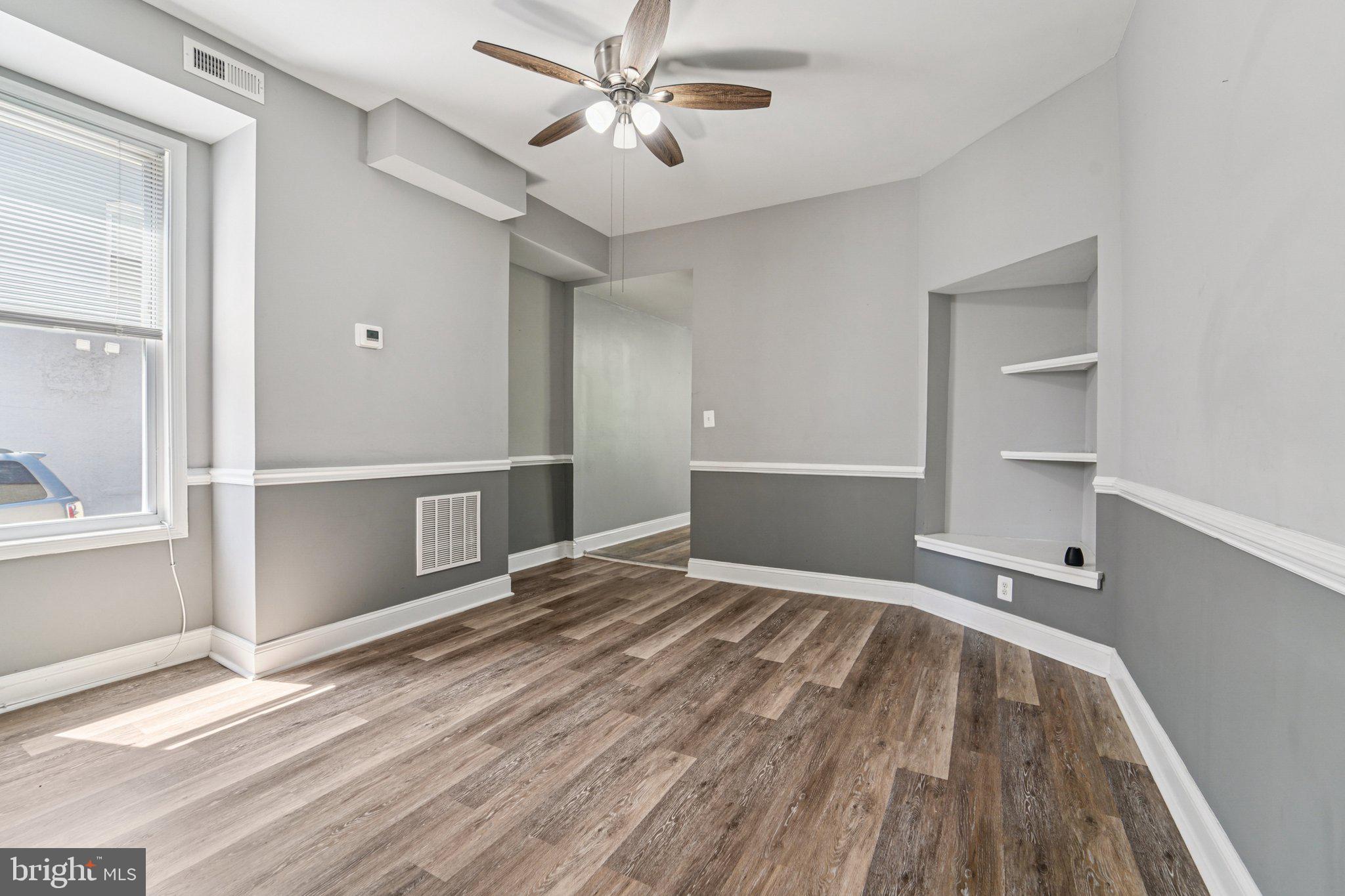 BROADWAY EAST - Residential Lease