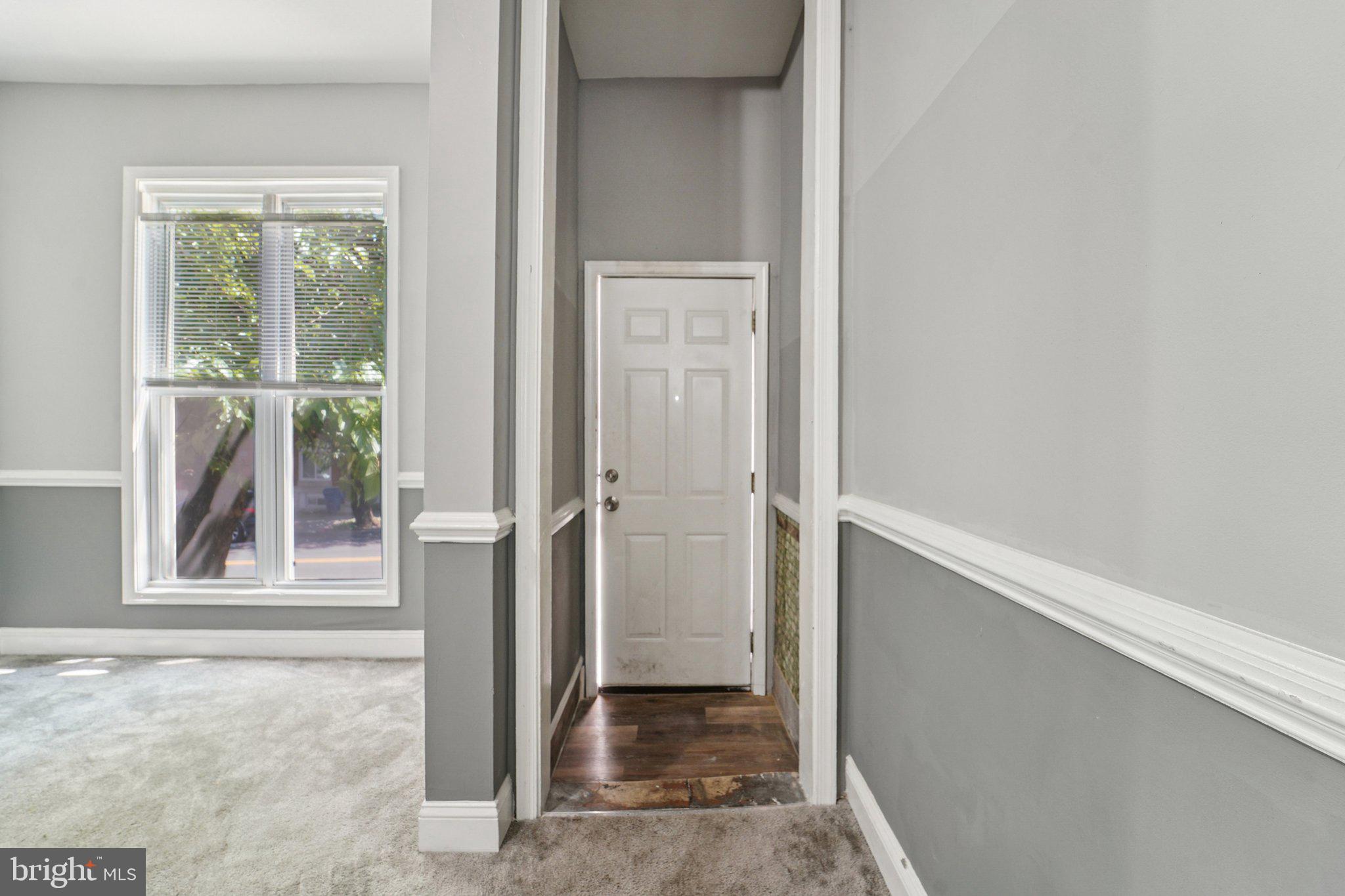 BROADWAY EAST - Residential Lease