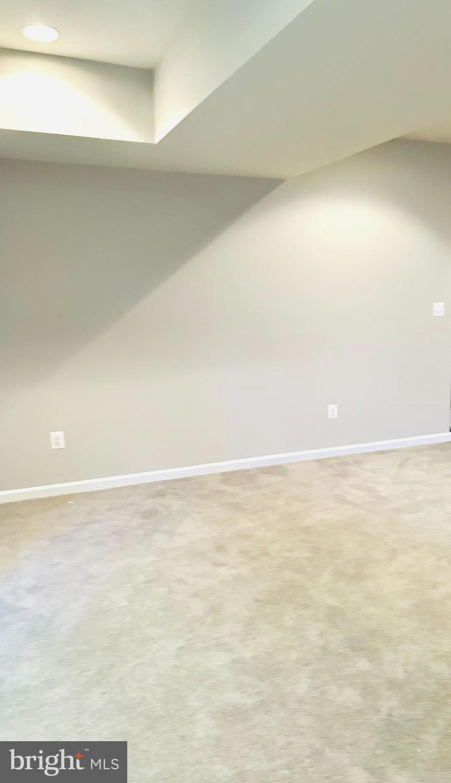 SHEFFIELD - Residential Lease